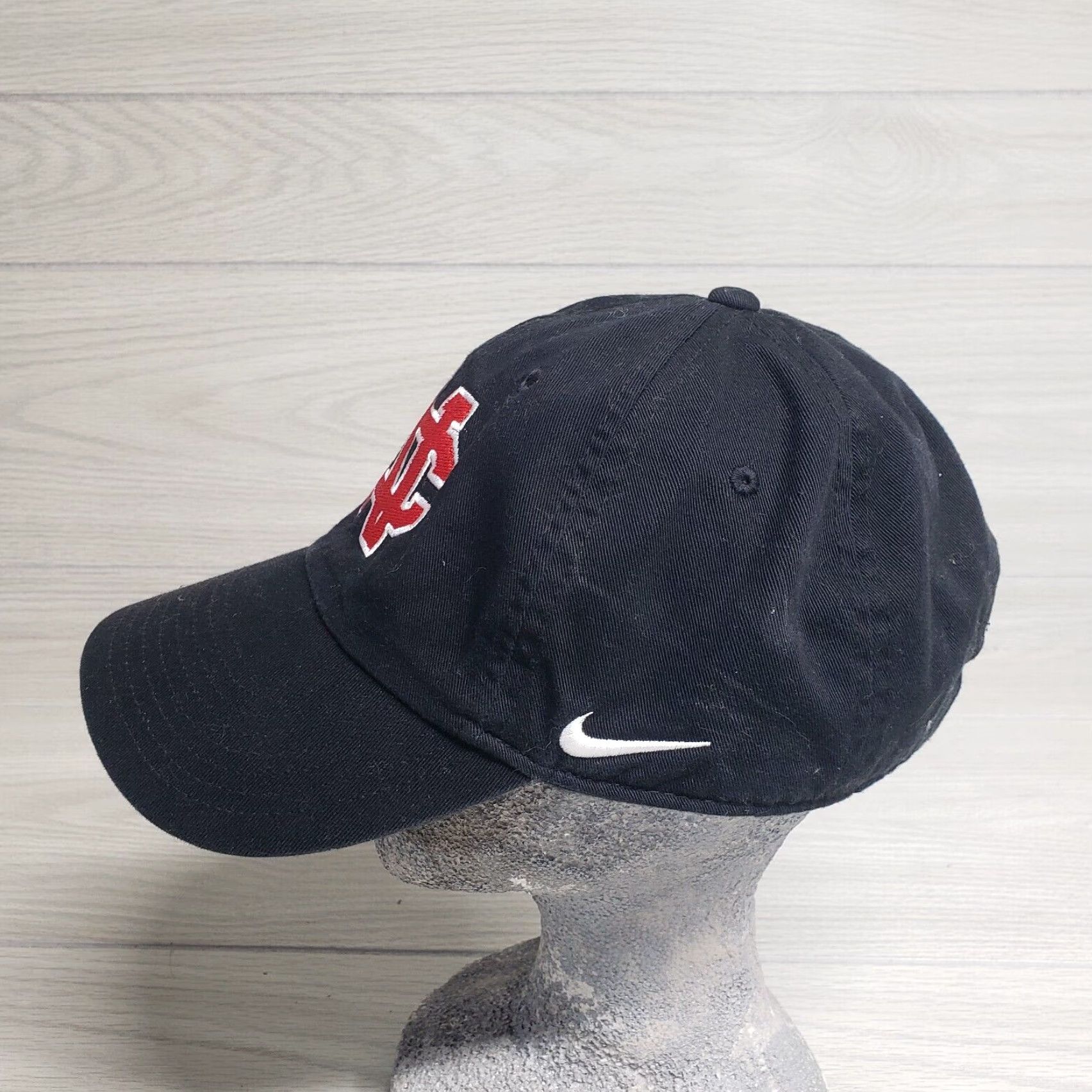 Nike Nike Hat Adult Adjustable Black Logo Strapback CN Carolina Ball Cap Size ONE SIZE - 4 Thumbnail