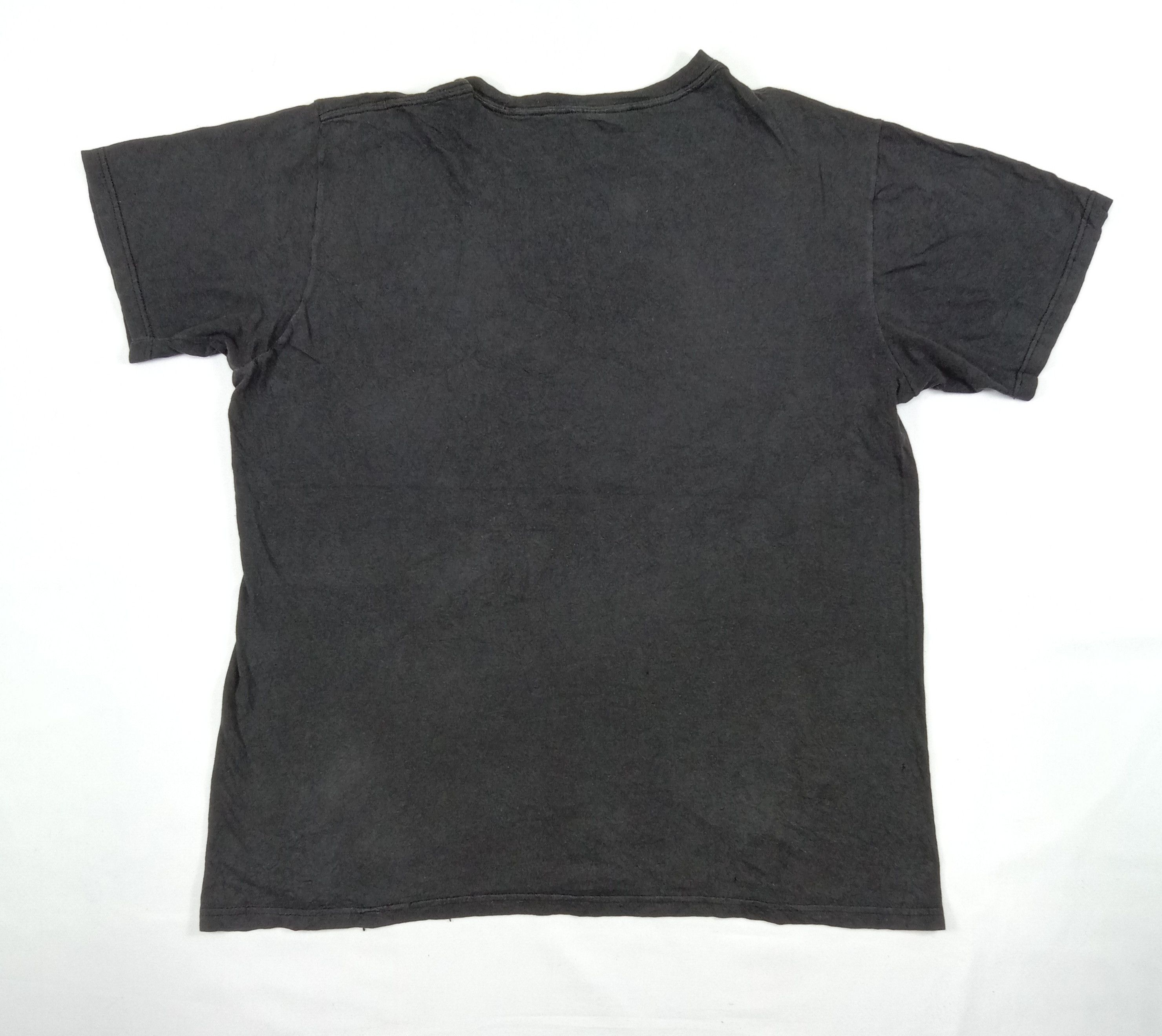 Band Tees Vintage Upon a Burning Body "The World Is My Enemy Now" Tee Size US XL / EU 56 / 4 - 5 Thumbnail