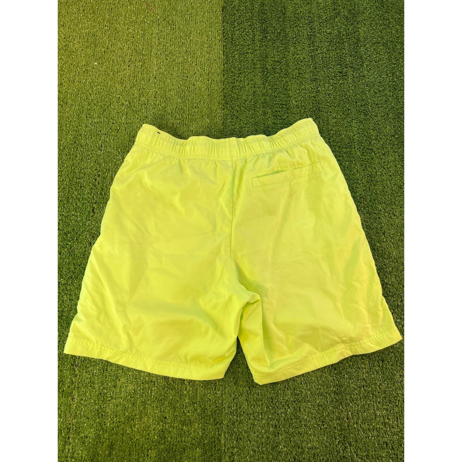 Jordan Brand Jordan Mens Neon Green Volt Athletic Basketball Shorts MD Size US 32 / EU 48 - 8 Thumbnail