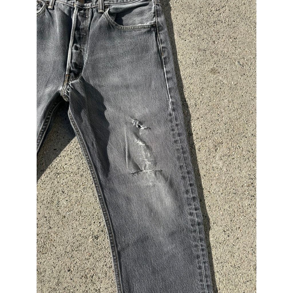 Levi's Vintage Levis 501 Size US 31 - 2 Thumbnail
