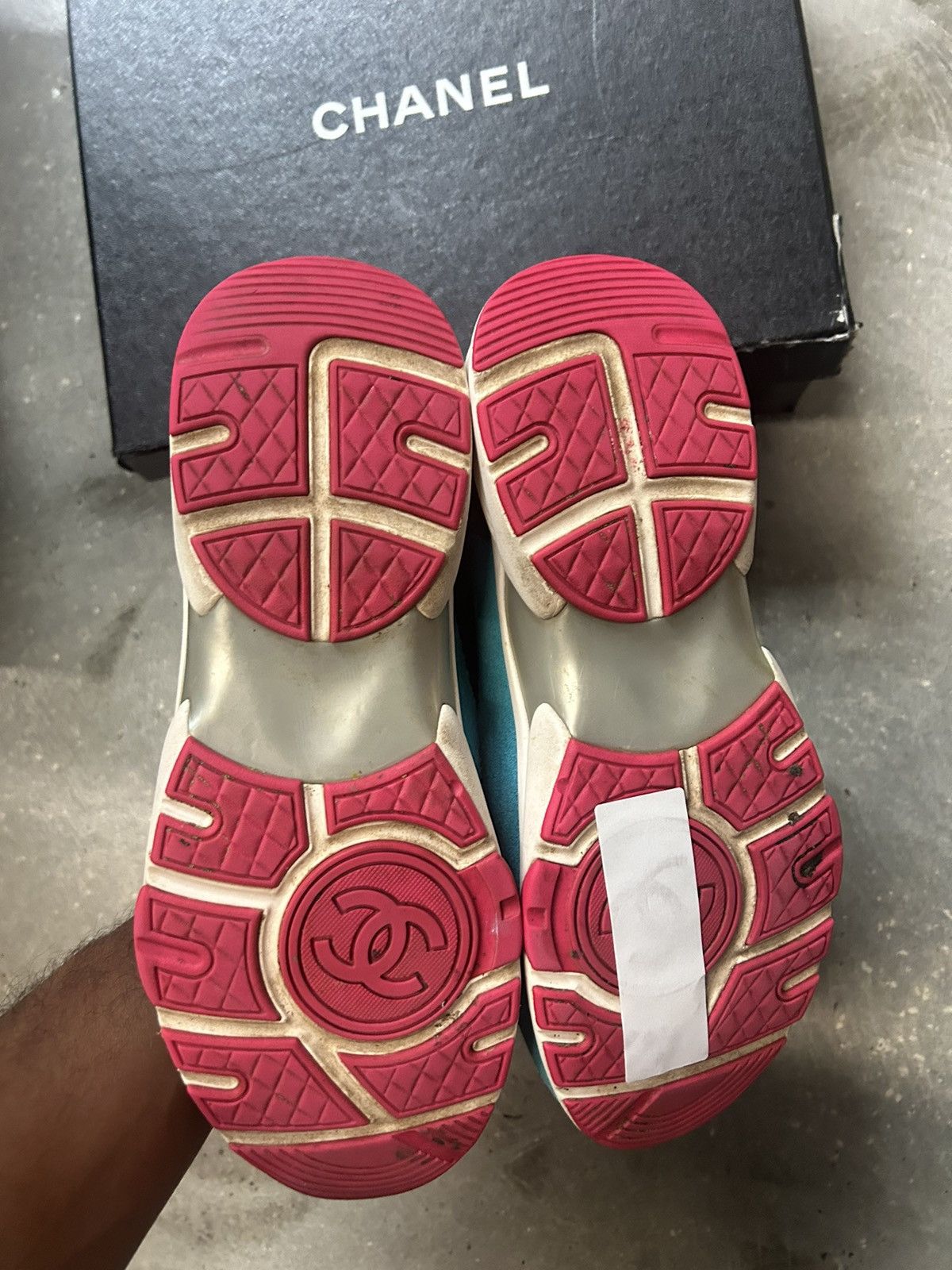 Chanel Chanel runners 7.5 Size US 7.5 / EU 40-41 - 5 Thumbnail