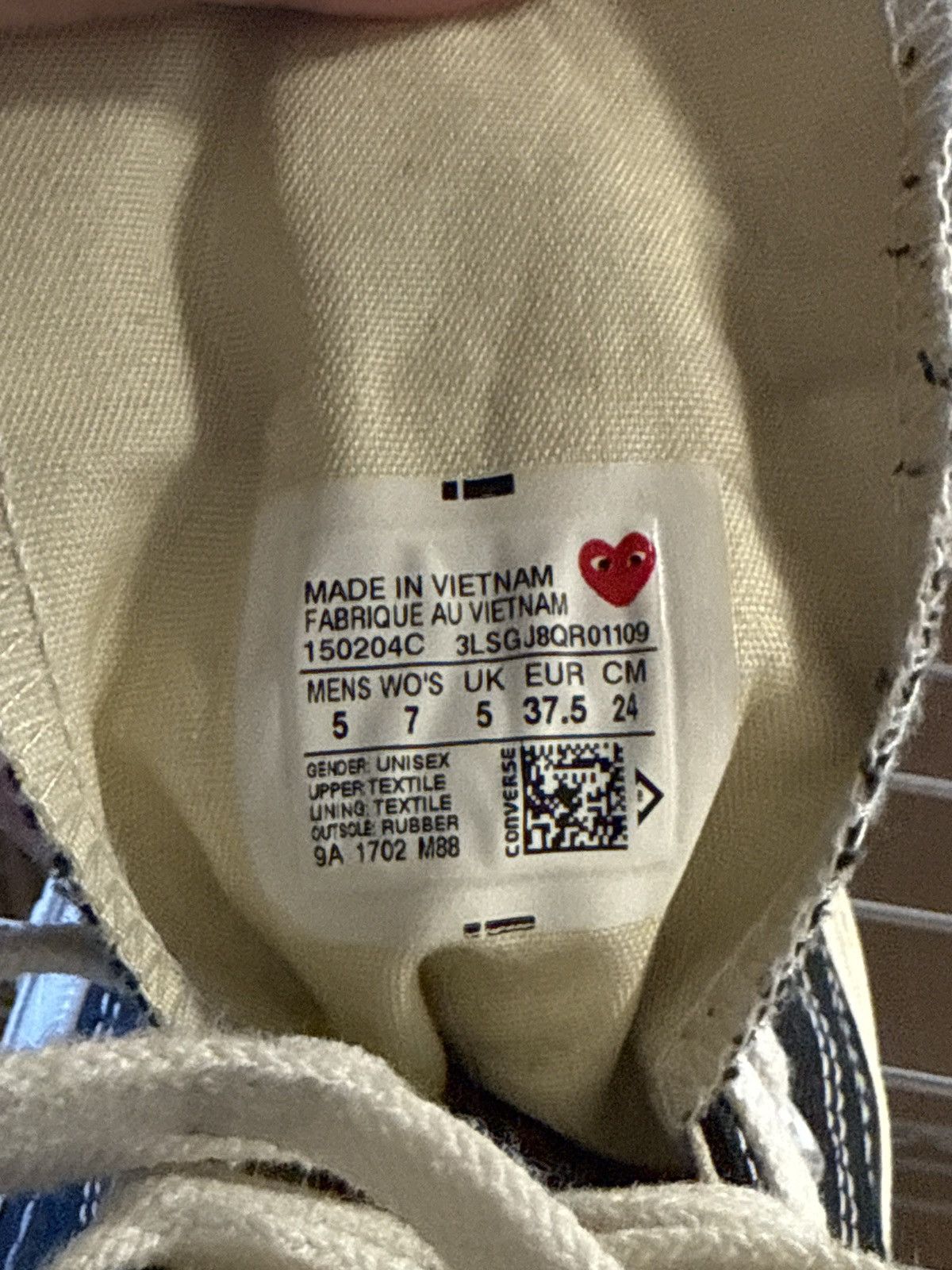 Comme des Garcons PLAY × Converse cdg red heart chuck taylor size 5 Size US 5 / IT 35 - 7 Thumbnail
