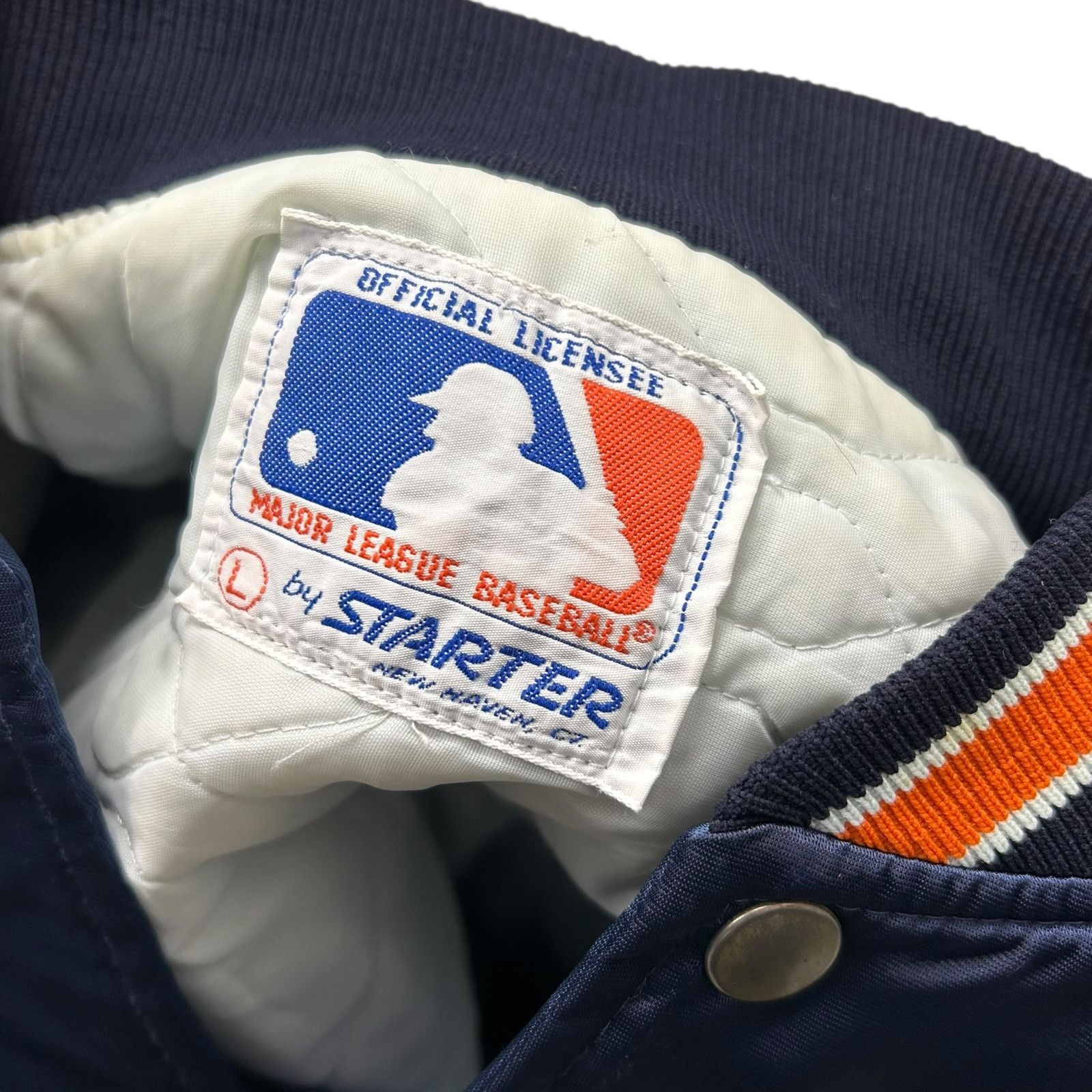 MLB VTG 90s MLB DETROIT TIGERS STARTER SATIN BOMBER JACKET M Size US M / EU 48-50 / 2 - 5 Thumbnail