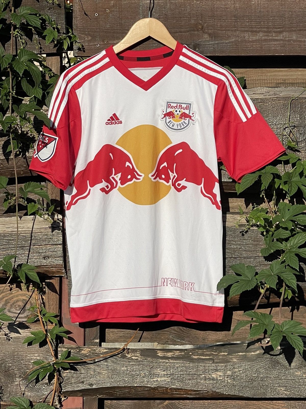 Adidas 2014 Adidas New York Red Bull MLS soccer jersey Size US S / EU 44-46 / 1 - 2 Thumbnail