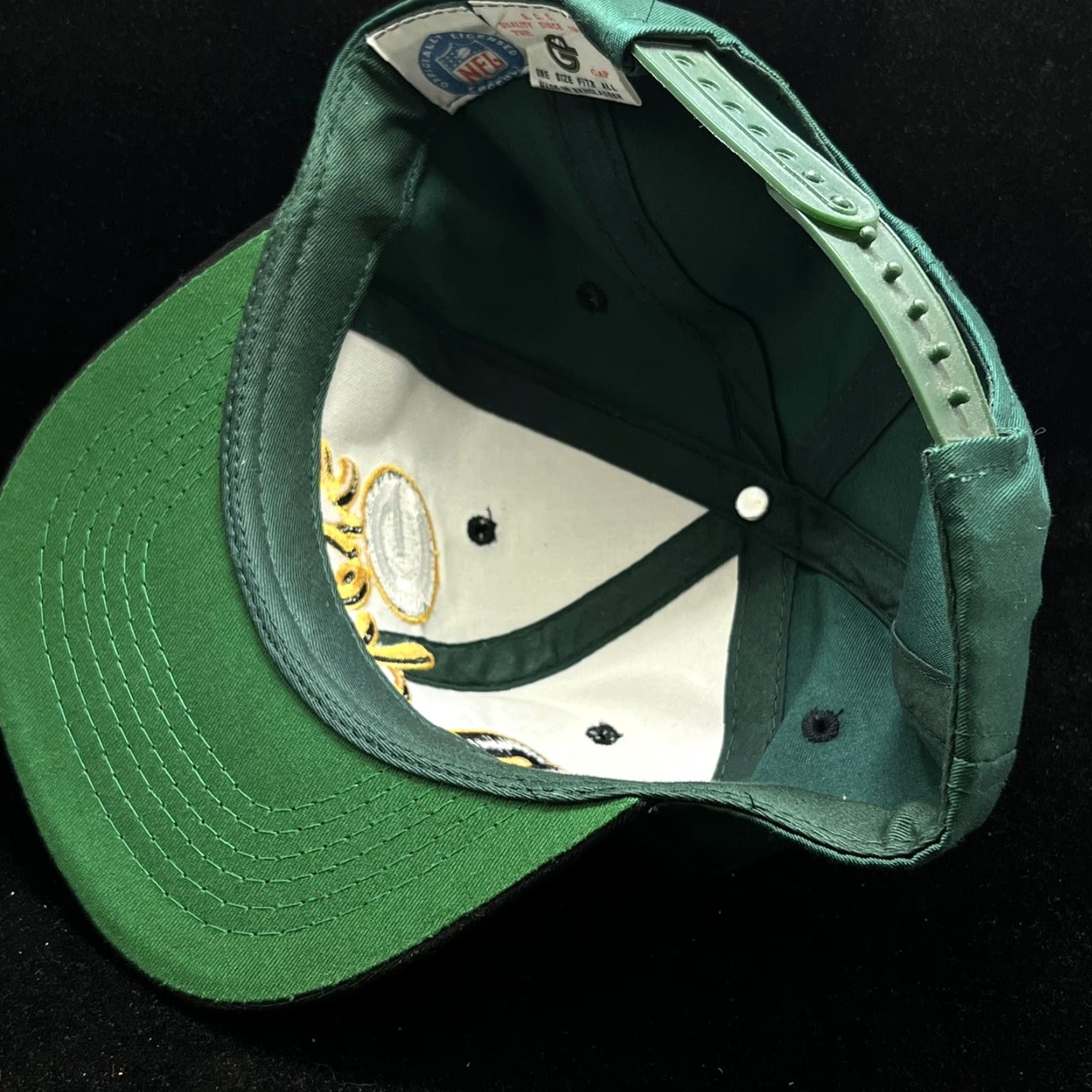NFL VINTAGE GCC NFL Green Bay Packers Logo Snapback Hat 90s Hat Cap Mens One Size Adjustable Green Cap Hat Size ONE SIZE - 5 Thumbnail