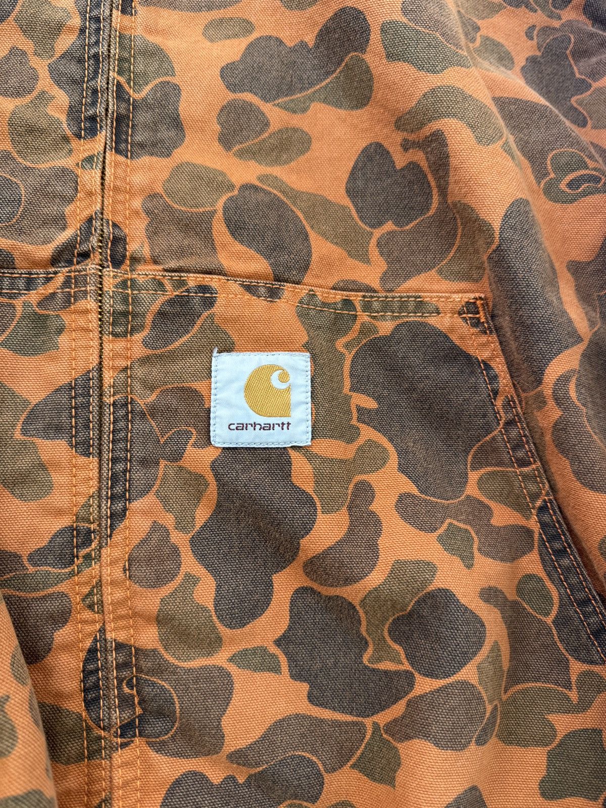 Carhartt Wip CARHARTT WIP ORANGE DUCK CAMO ACTIVE JACKET Size US L / EU 52-54 / 3 - 4 Thumbnail