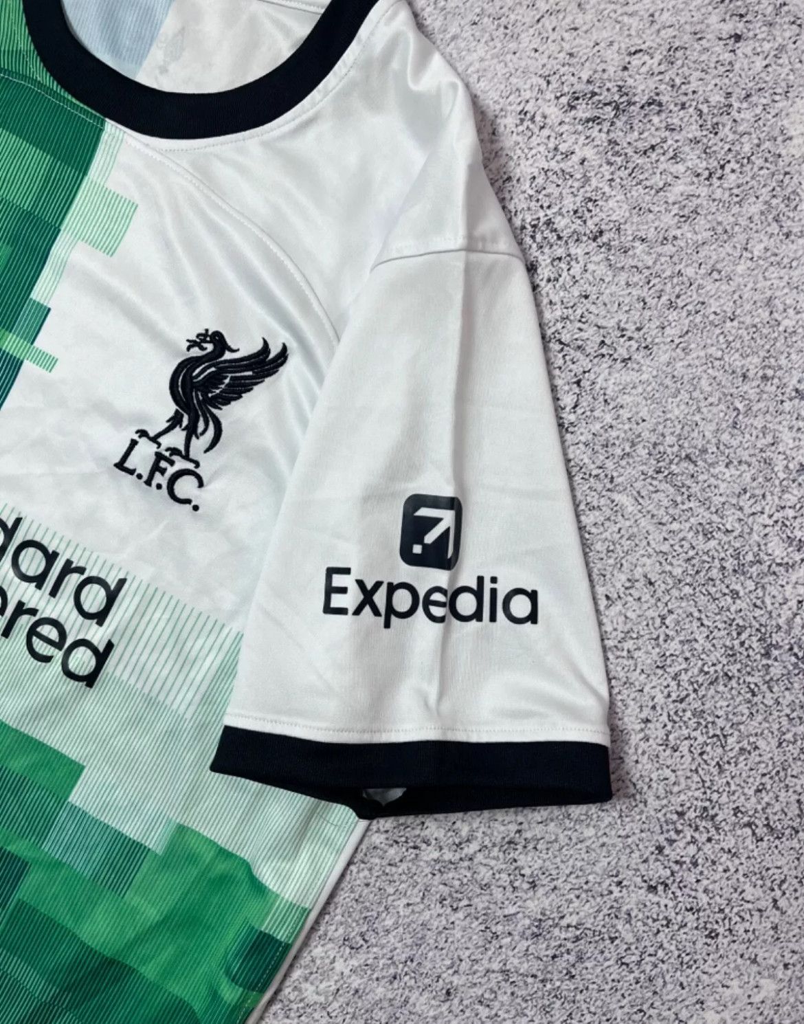 Nike Men’s soccer Jersey Nike FC Liverpool size xl Size US L / EU 52-54 / 3 - 5 Thumbnail