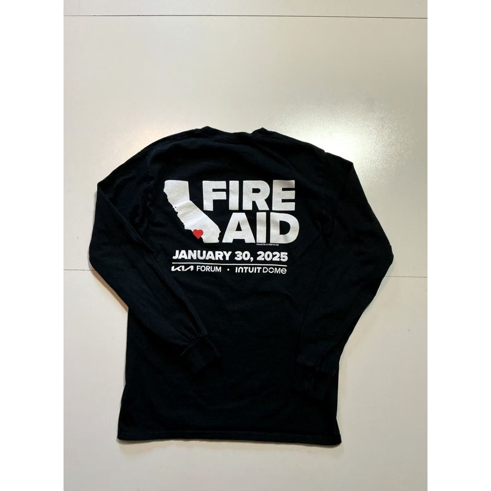 Gildan VINTAGE Yoshitomo Nara Rock You California Fire Aid Concert Graphic L/S T-Shirt S Mens Black Size US S / EU 44-46 / 1 - 3 Thumbnail
