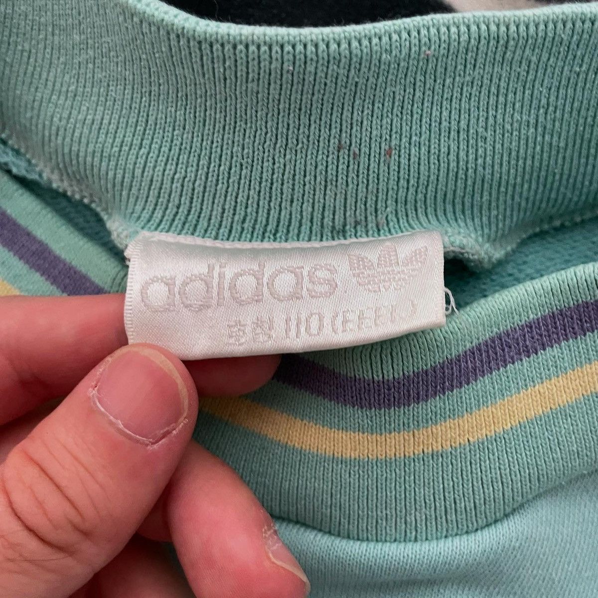 Adidas Adidas sweatshirt vintage 80/90s y2k rare boxy Edinburgh Size US M / EU 48-50 / 2 - 3 Thumbnail