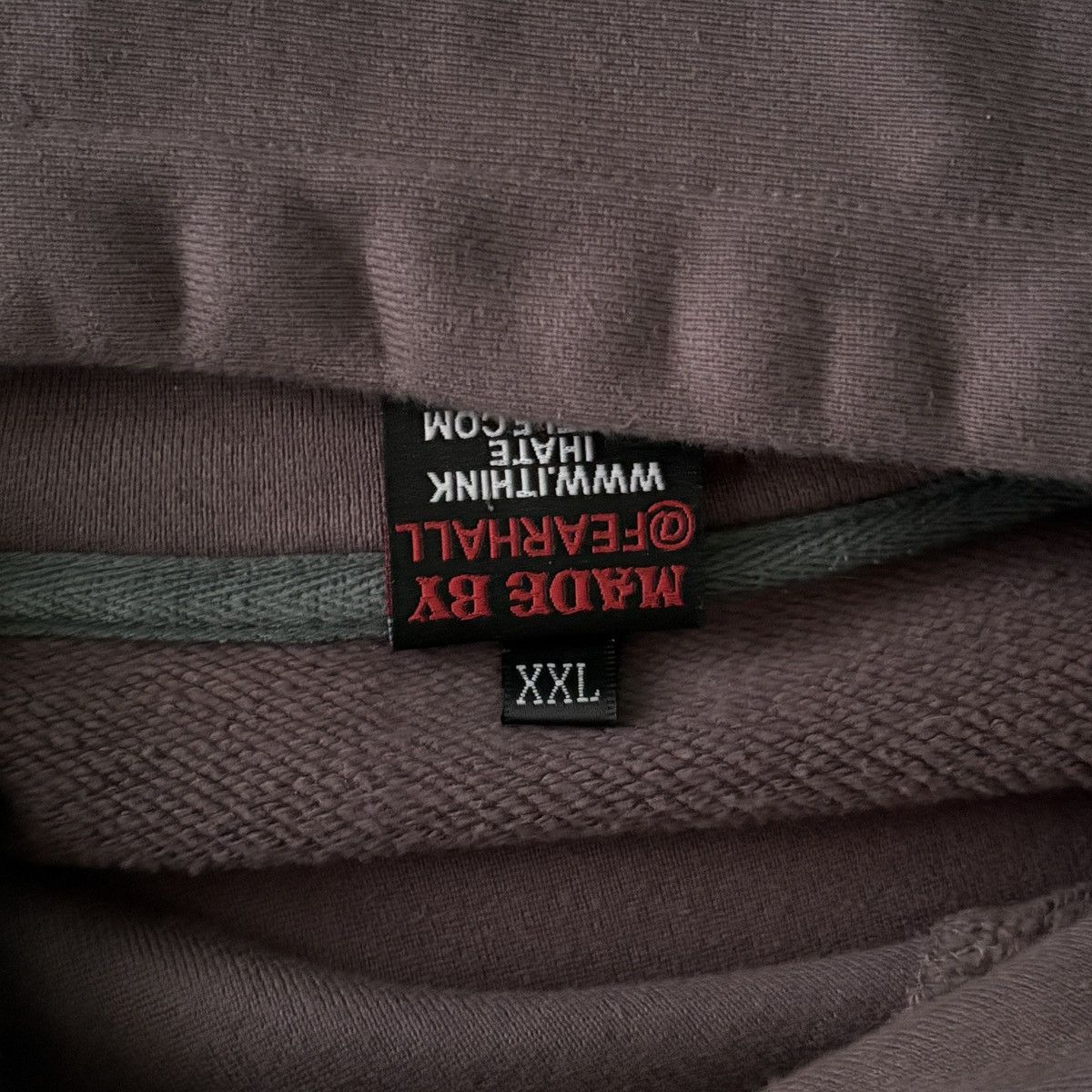 Vintage GET SOME SLEEP “EVERYONE I LOVE IS HERE” HOODIE Size US L / EU 52-54 / 3 - 5 Thumbnail