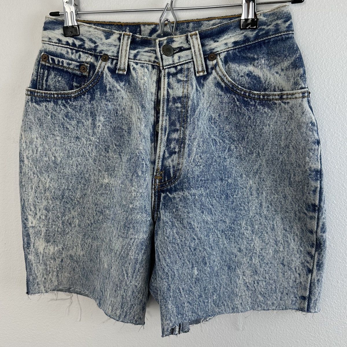 Levi's × Vintage Vintage Levis Cutoff Shorts Size 7 17501-0109 Size 24" / US 00 / IT 34 - 3 Thumbnail