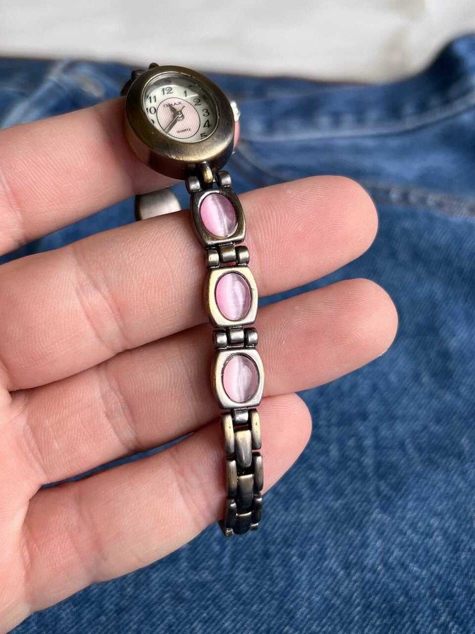 Japanese Brand × Vintage Vintage Japanese style futuristic Pink Retro Bracelet Watch Size ONE SIZE - 3 Thumbnail