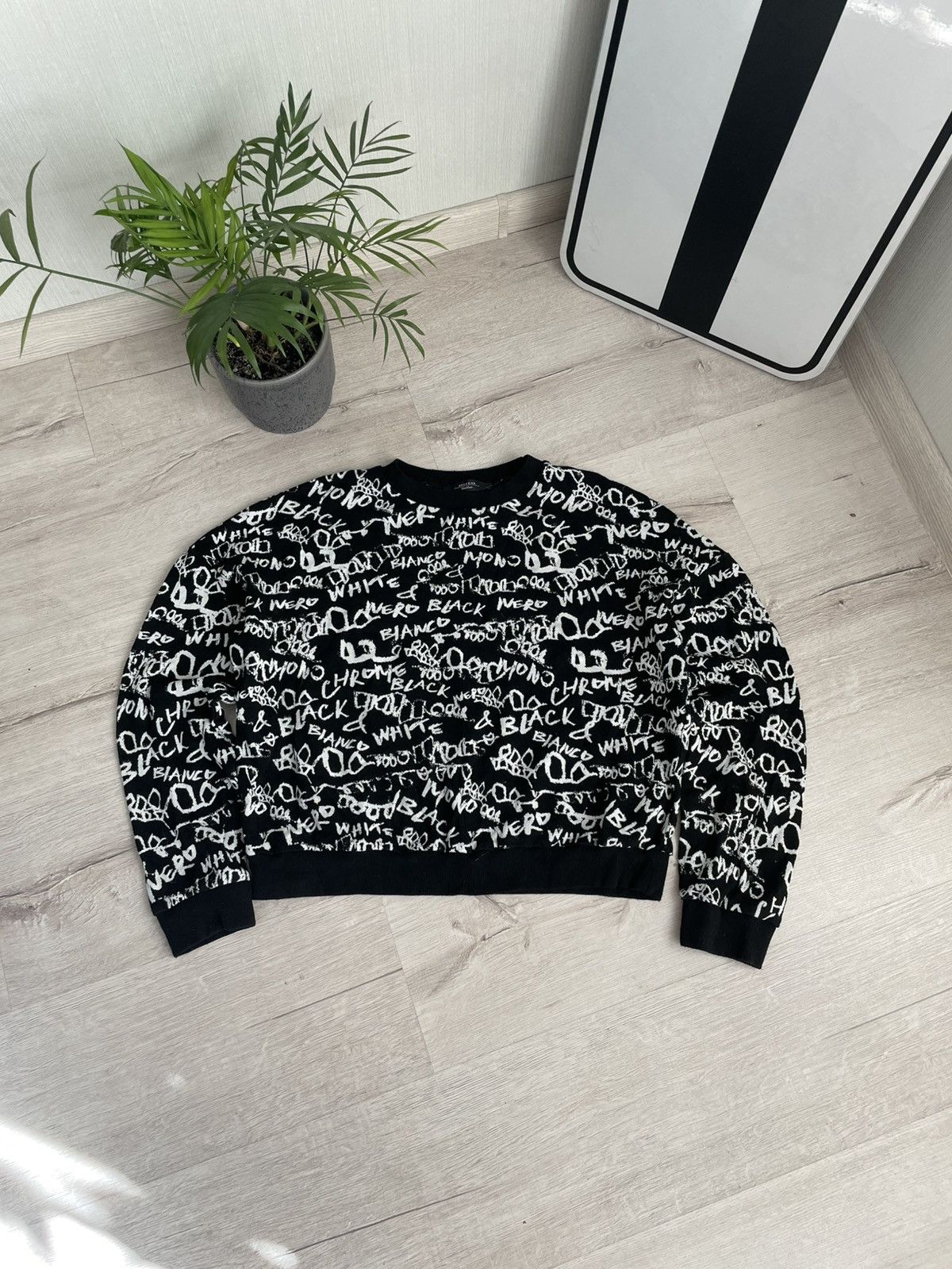 Max Mara × Weekend Max Mara Rare Over Print Weekend Max Mara Crop Top Sweatshirt Size S / US 4 / IT 40 - 3 Thumbnail