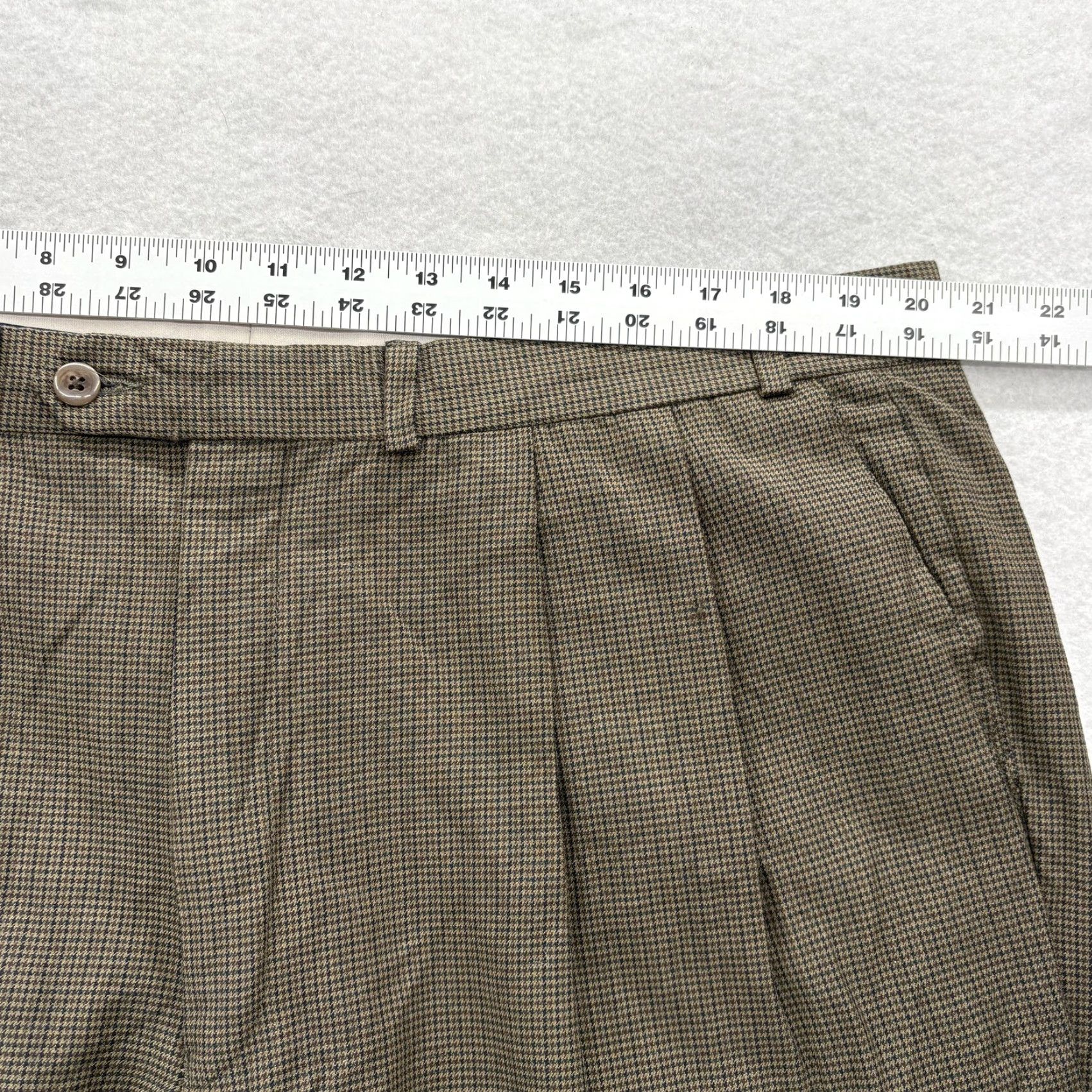 Polo Ralph Lauren Polo Ralph Lauren Dress Pants Mens 40x30 Brown Wool Cashmere Pleated Check Vintage Size US L / EU 52-54 / 3 - 6 Thumbnail