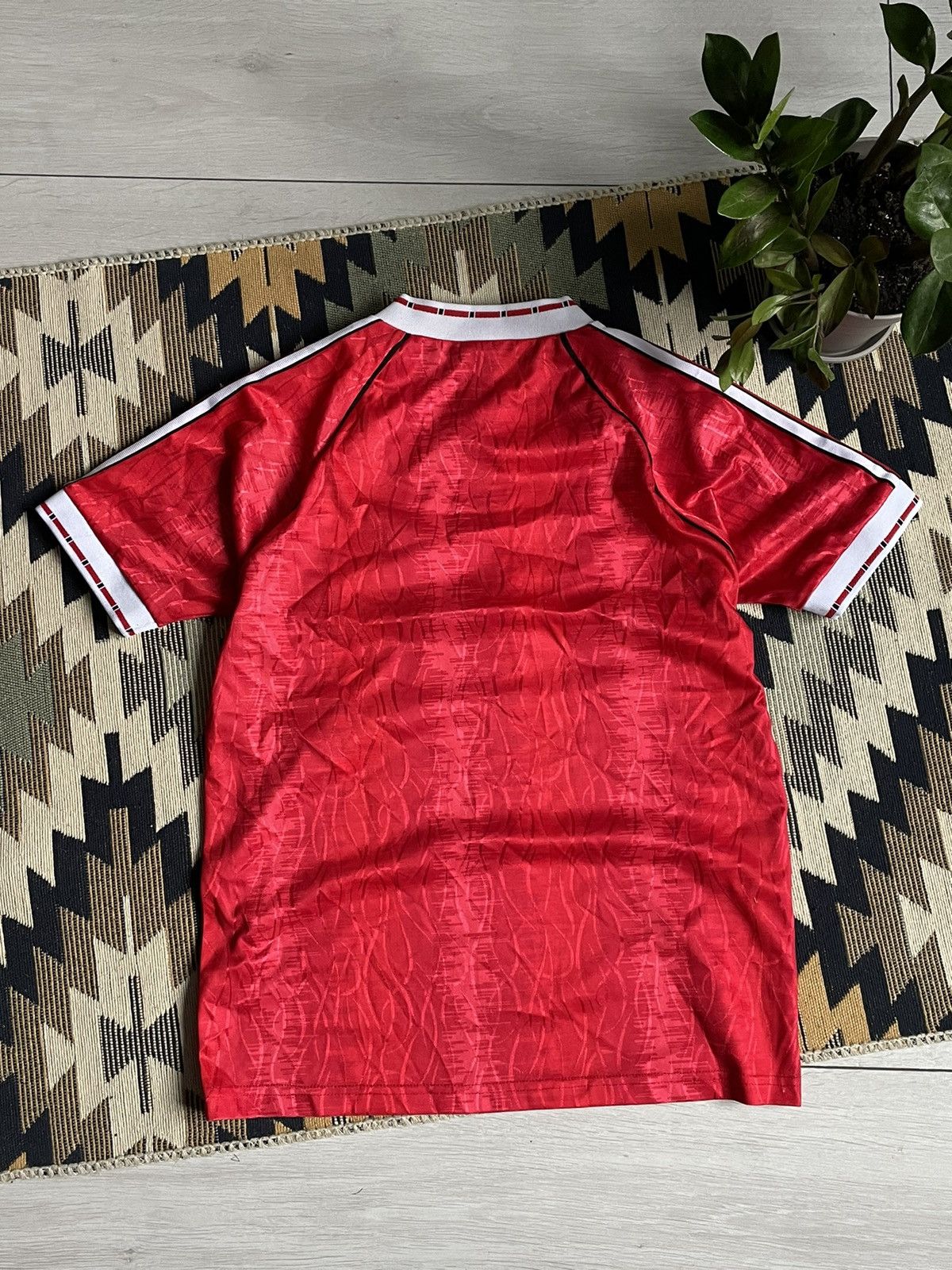Vintage Vintage 90-92’s Adidas Manchester United Retro Jersey Size US S / EU 44-46 / 1 - 6 Thumbnail