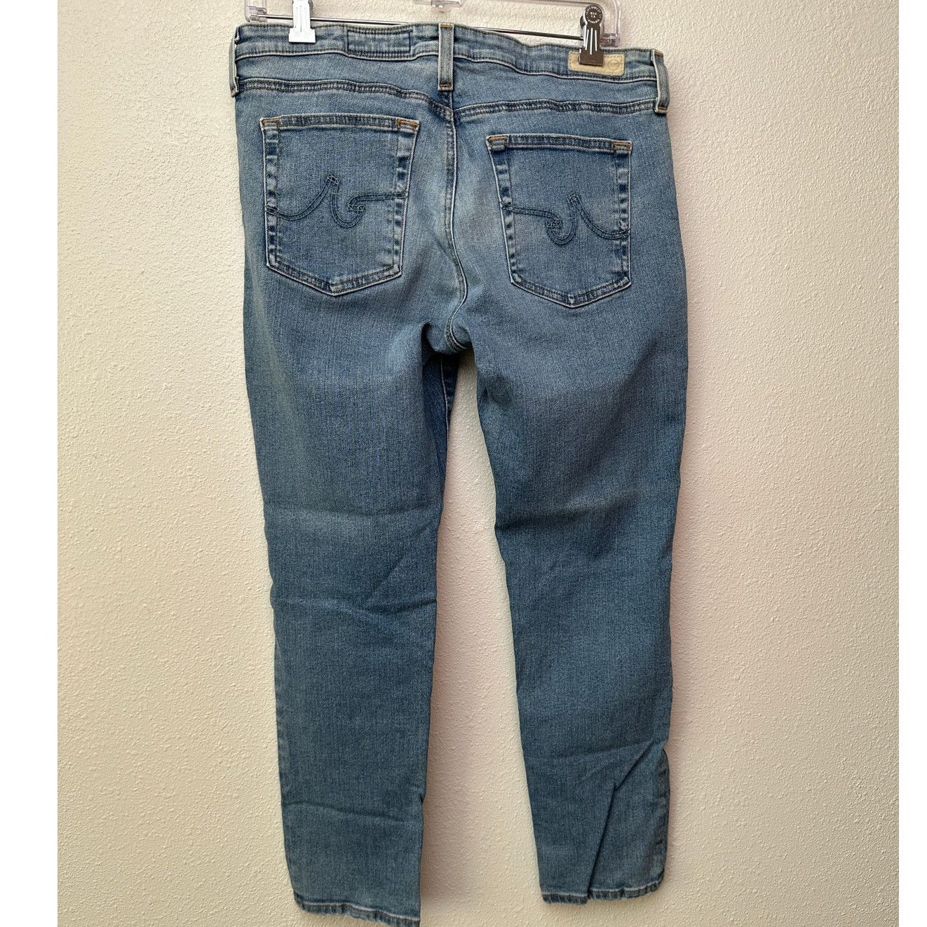 AG Adriano Goldschmied Adriano Goldschmied The Prima Crop Jeans 31 Distressed Size 27" / US 4 / IT 40 - 5 Thumbnail