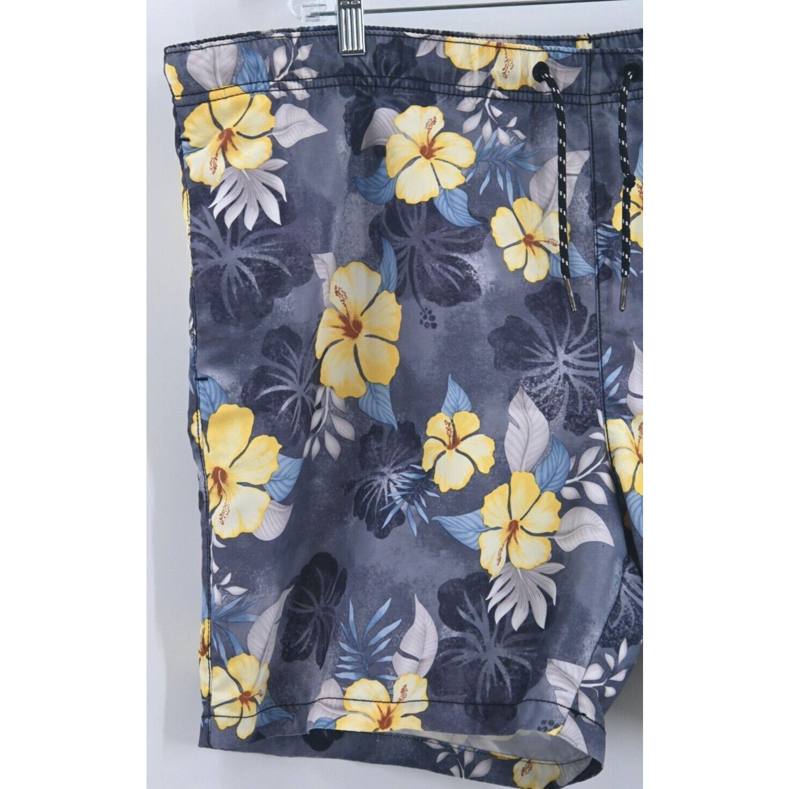 Tommy Bahama Tommy Bahama Relax Swim Shorts Swimwear Floral Beach XL Size US 40 / EU 56 - 2 Thumbnail
