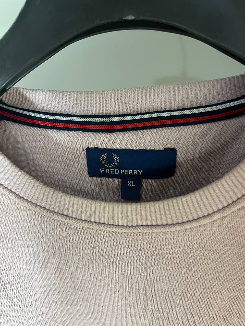 Fred Perry VINTAGE FRED PERRY BIG LOGO SWEATSHIRT CASUAL Y2K 90s Size US XL / EU 56 / 4 - 7 Thumbnail