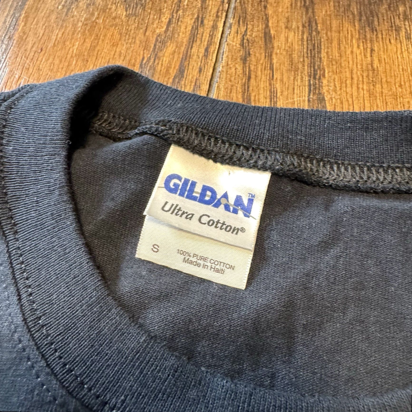 Gildan VINTAGE Ar Ramadi Iraq Gym Sleeveless Shirt Size Small Military Work Out Black Shirt Mens Size US S / EU 44-46 / 1 - 3 Thumbnail