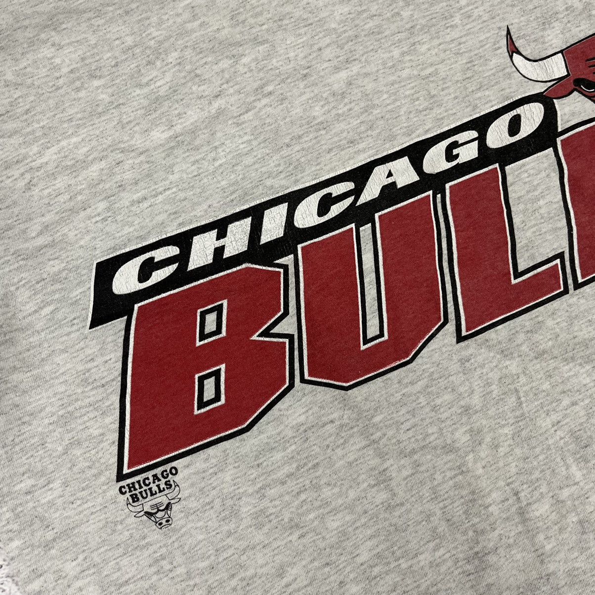 NBA × Vintage Vintage Chicago Bulls Tee 90s Made in USA NBA RIP Size US L / EU 52-54 / 3 - 3 Thumbnail