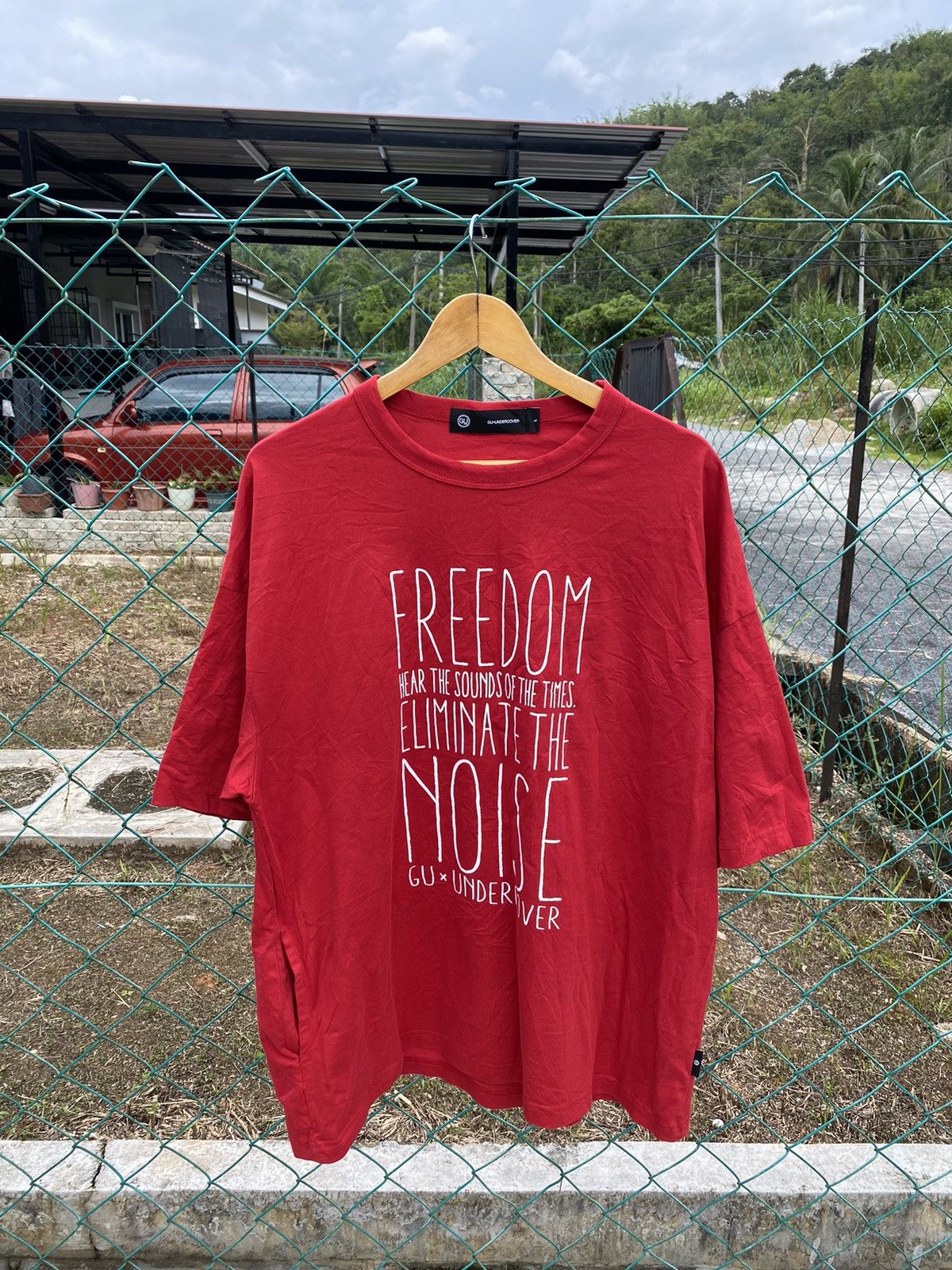 GU × Undercover GU X Undercover spellout baggy tshirt Size US L / EU 52-54 / 3 - 1 Thumbnail