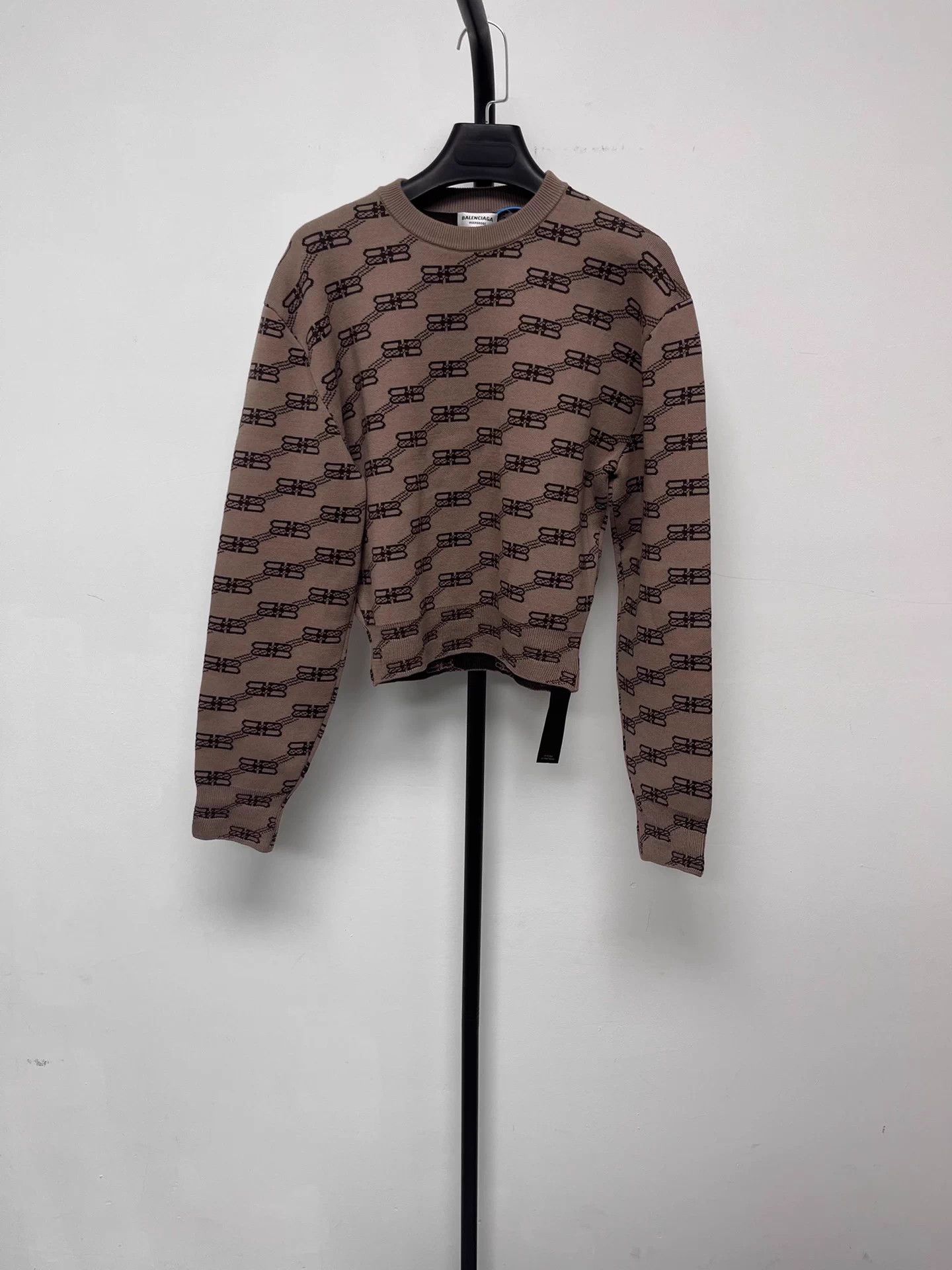 Balenciaga Balenciaga all-over print crew neck pullover sweater Size XS / US 0-2 / IT 36-38 - 1 Thumbnail