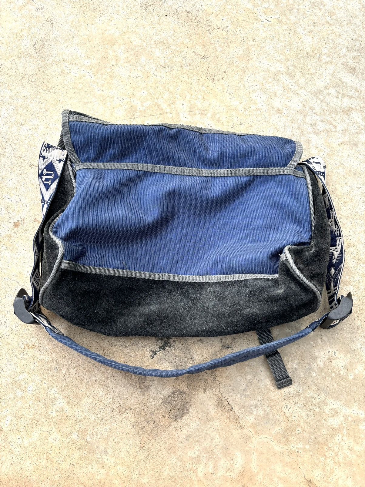 CABANE de ZUCCa Rare Zucca By Issey Miyake Messenger Crossbody Bag Size ONE SIZE - 6 Thumbnail