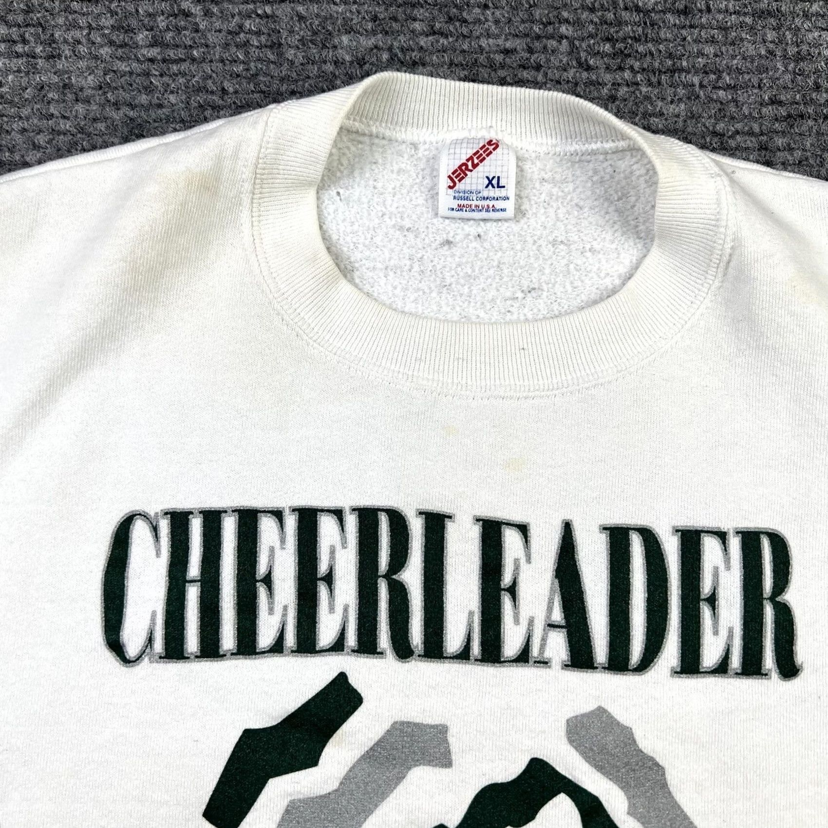 Jerzees VINTAGE Jerzees Sweatshirt Crewneck 90s Graphic Grunge Cheerleader Mom L White Womens Size L / US 10 / IT 46 - 4 Thumbnail