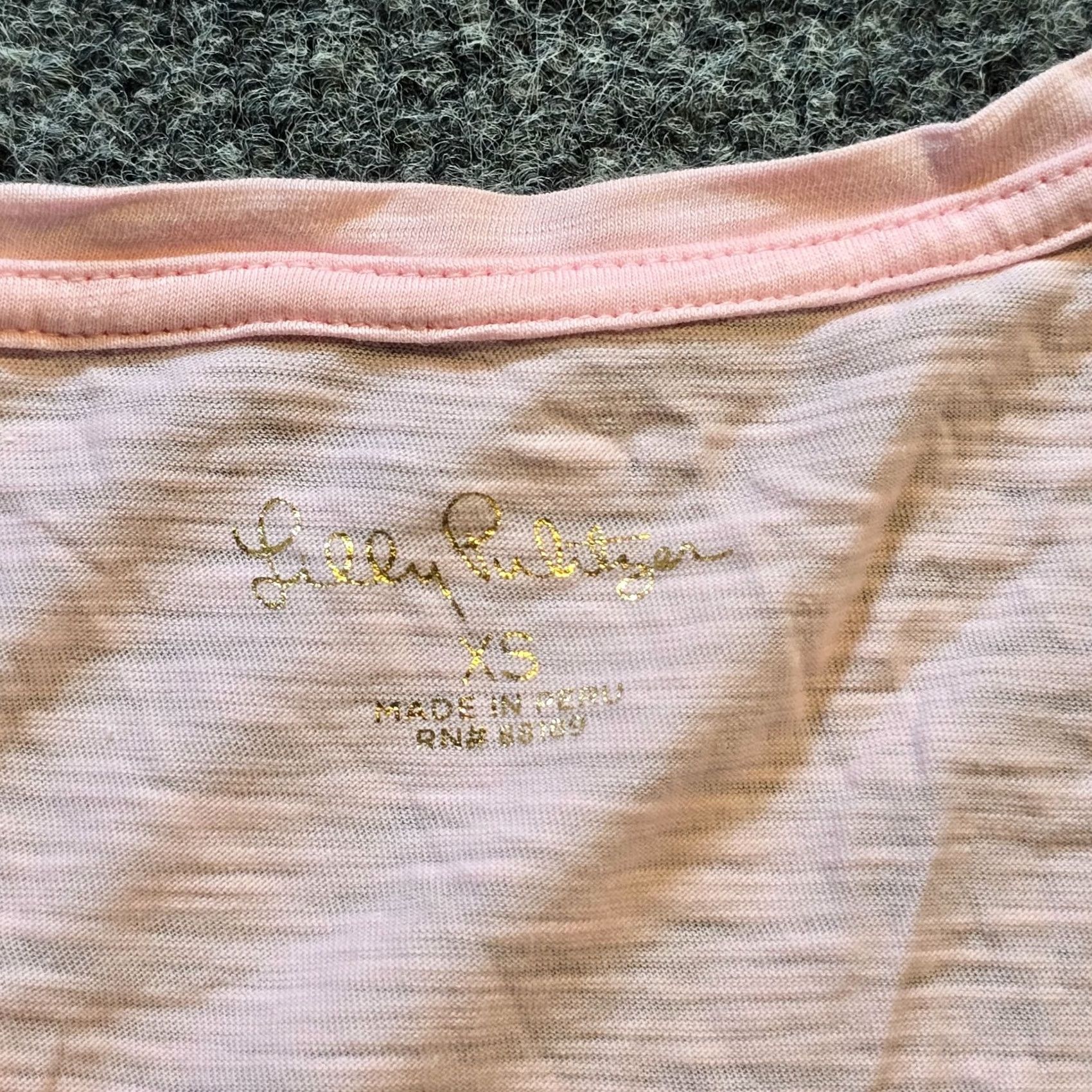 Lilly Pulitzer Lilly Pulitzer Top Women XS Pink Slub Knit Pima Cotton Short Sleeve Casual V-Neck Lightweight Basic Size XS / US 0-2 / IT 36-38 - 3 Thumbnail