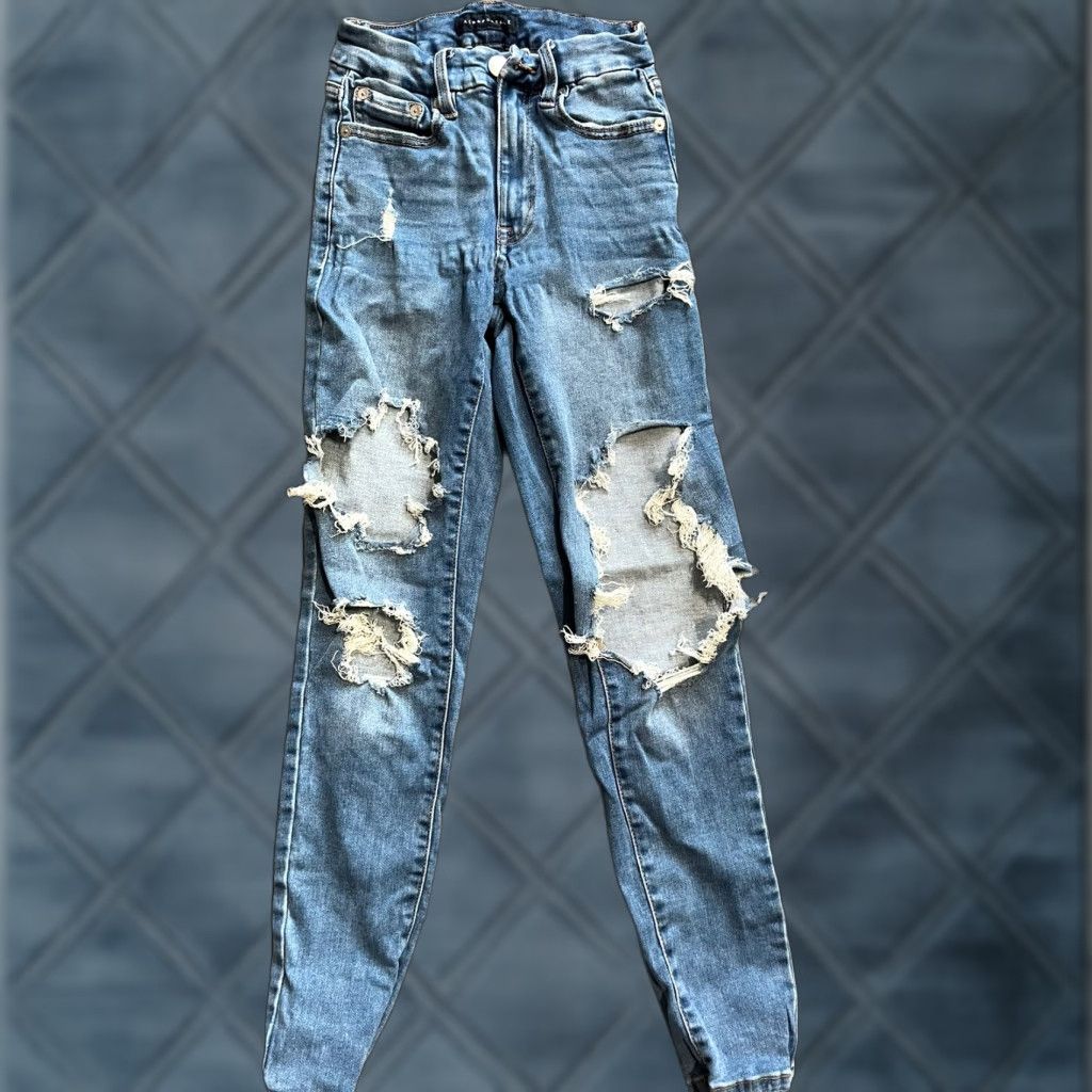 Vintage Aeropostale Jeans Womens 2 High Rise Distressed Jegging Stretch Denim Blue 5-Pocket Womens Size 26" / US 2 / IT 38 - 1 Thumbnail