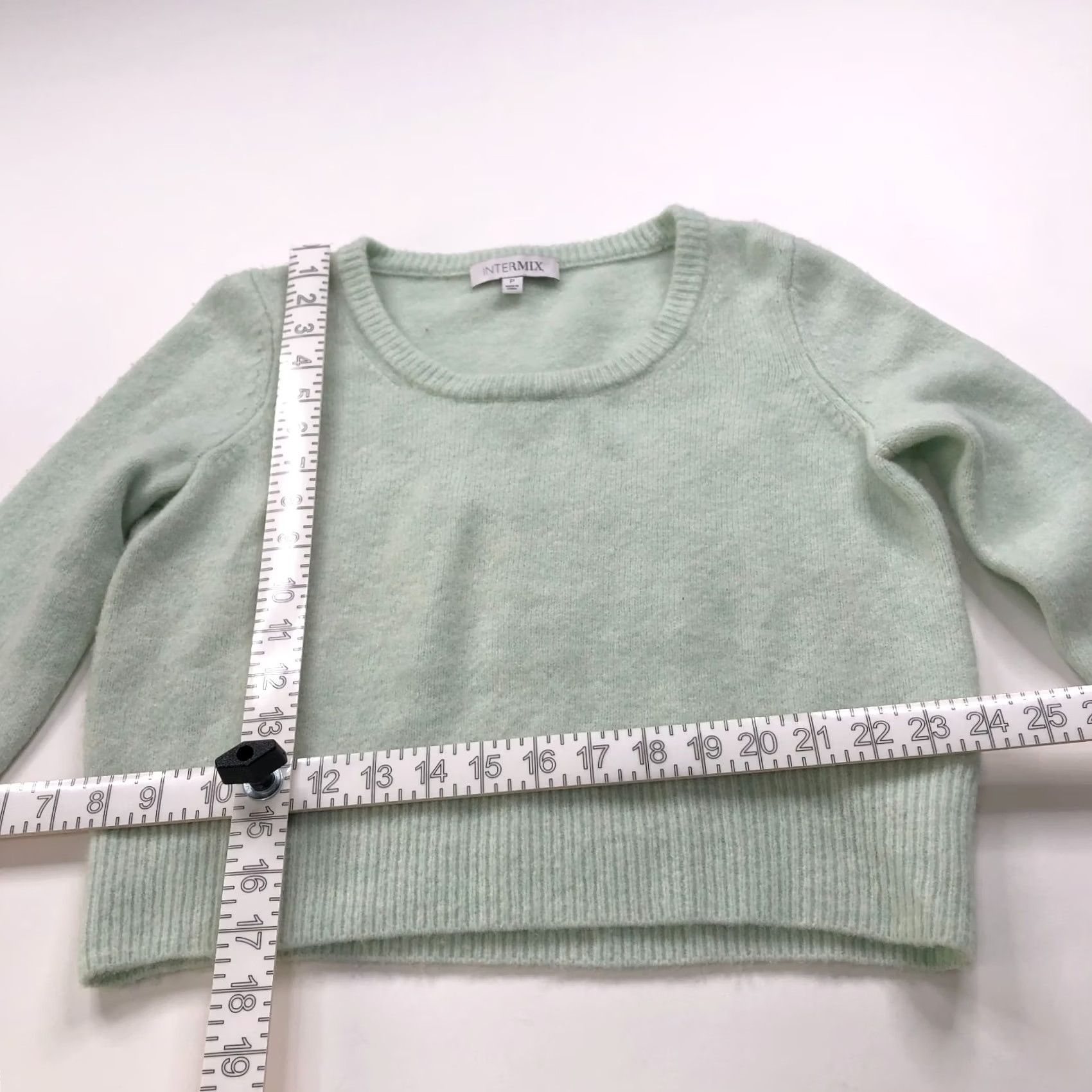 Vintage INTERMIX Wool Cashmere OS Petite Scoop Crop Pullover Sweater Green - Pullover - Cardigan? Size S / US 4 / IT 40 - 4 Thumbnail