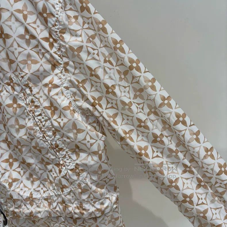 Louis Vuitton Louis Vuitton Monogram Summer Limited Edition Full Seal Pa Size XS / US 0-2 / IT 36-38 - 4 Thumbnail