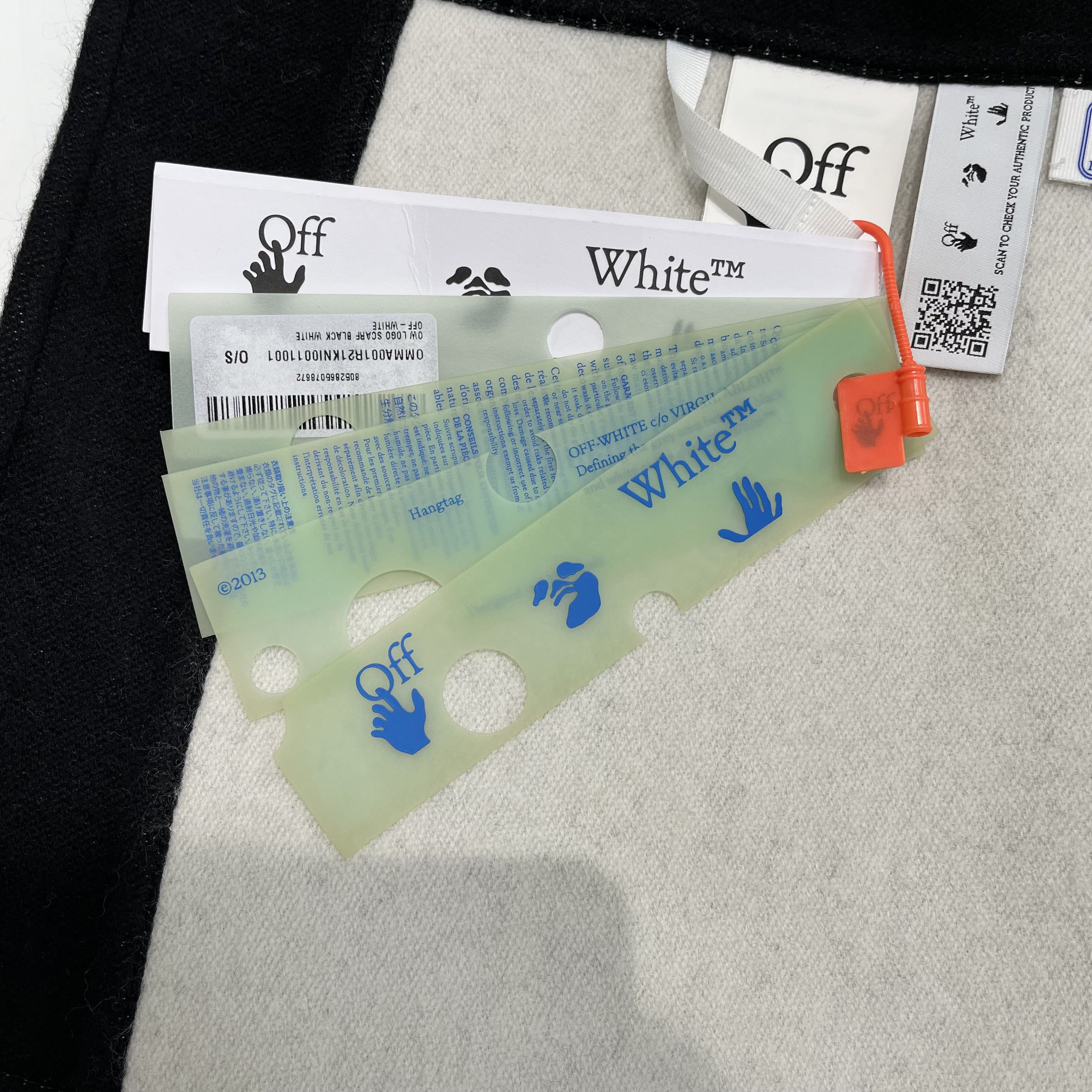 Off-White Off-White Logo Print Knitted Scarf Black Size ONE SIZE - 16 Thumbnail