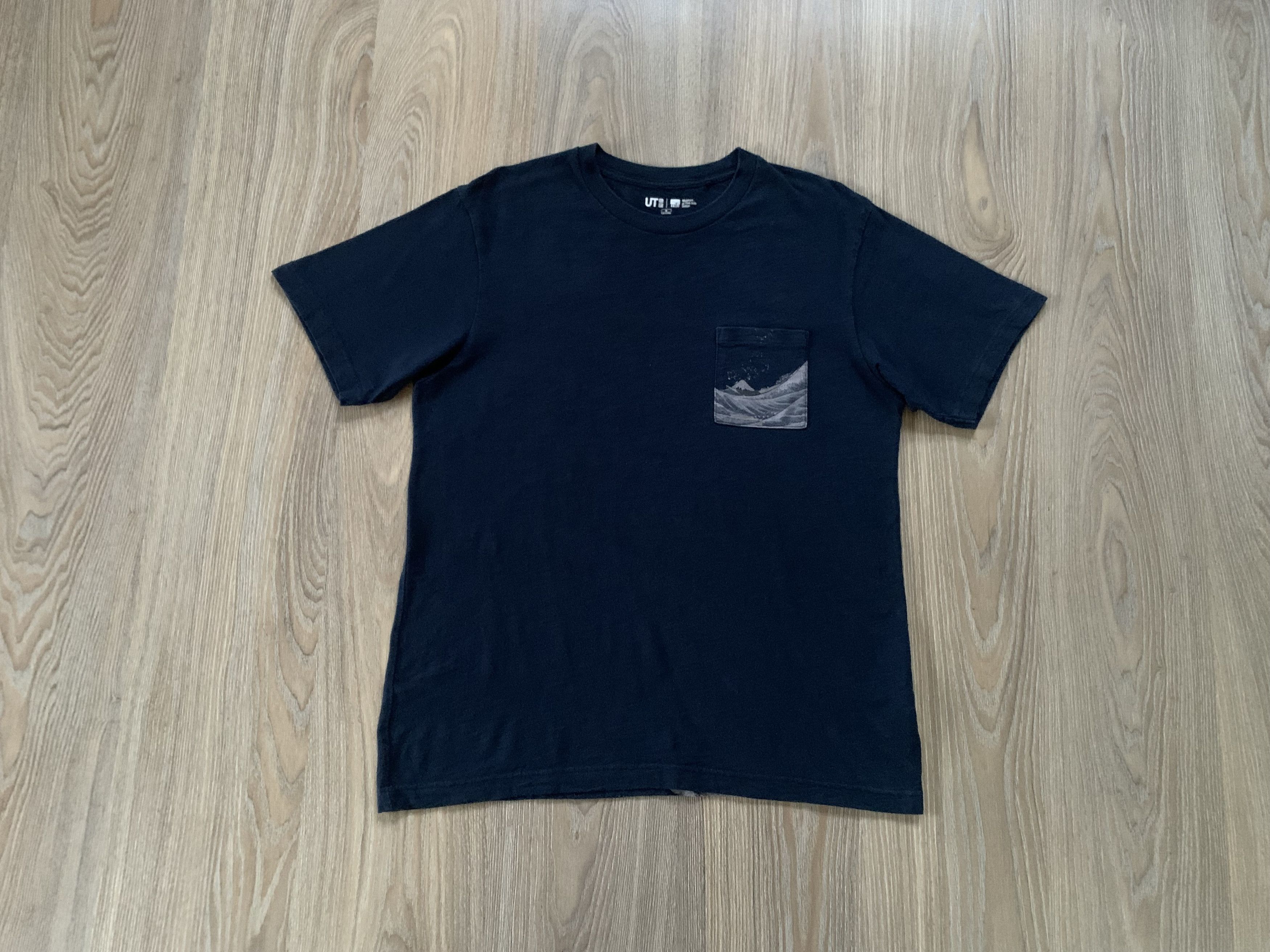 Uniqlo Uniqlo Ukiyo-e UT T-Shirt Size US M / EU 48-50 / 2 - 10 Thumbnail