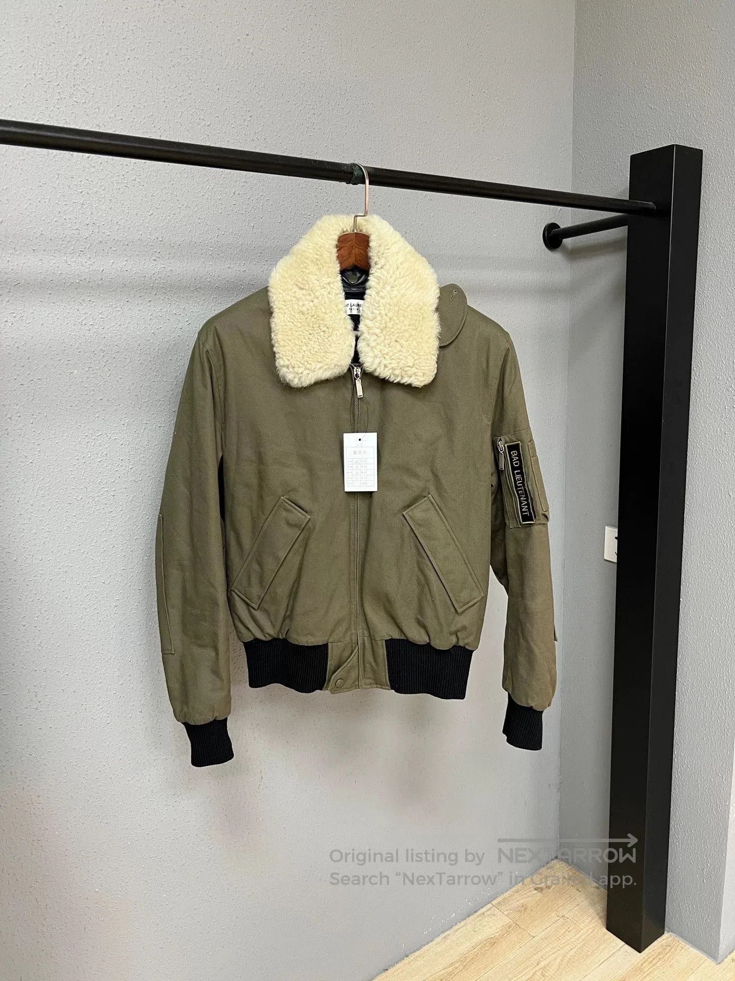 Saint Laurent Paris army green fur-collared jacket. Size US L / EU 52-54 / 3 - 1 Thumbnail