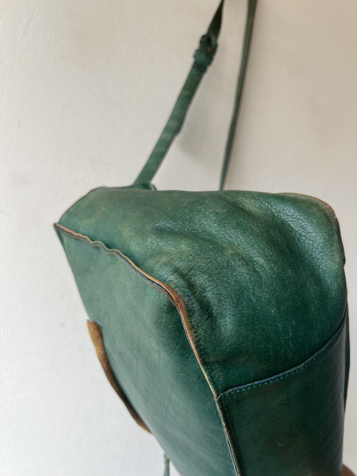 Leather Vintage B. Stuff Japan Faded Patina All Leather 2 Way Bag Size ONE SIZE - 21 Thumbnail