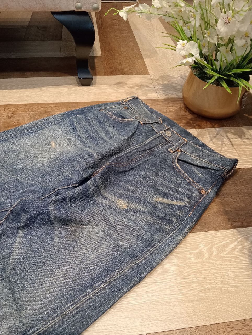 Levi's Vintage Clothing LEVI'S VINTAGE 501 CAPITAL E SELVEDGE JEANS Size US 31 - 5 Thumbnail