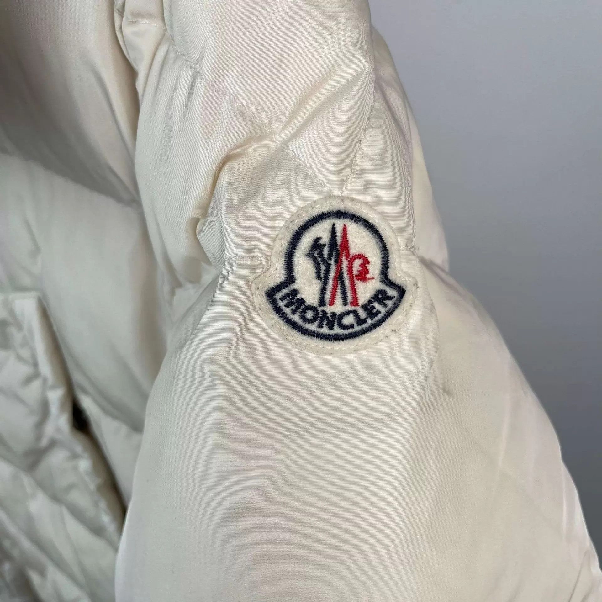Moncler Moncler down coat beige Size S / US 4 / IT 40 - 3 Thumbnail