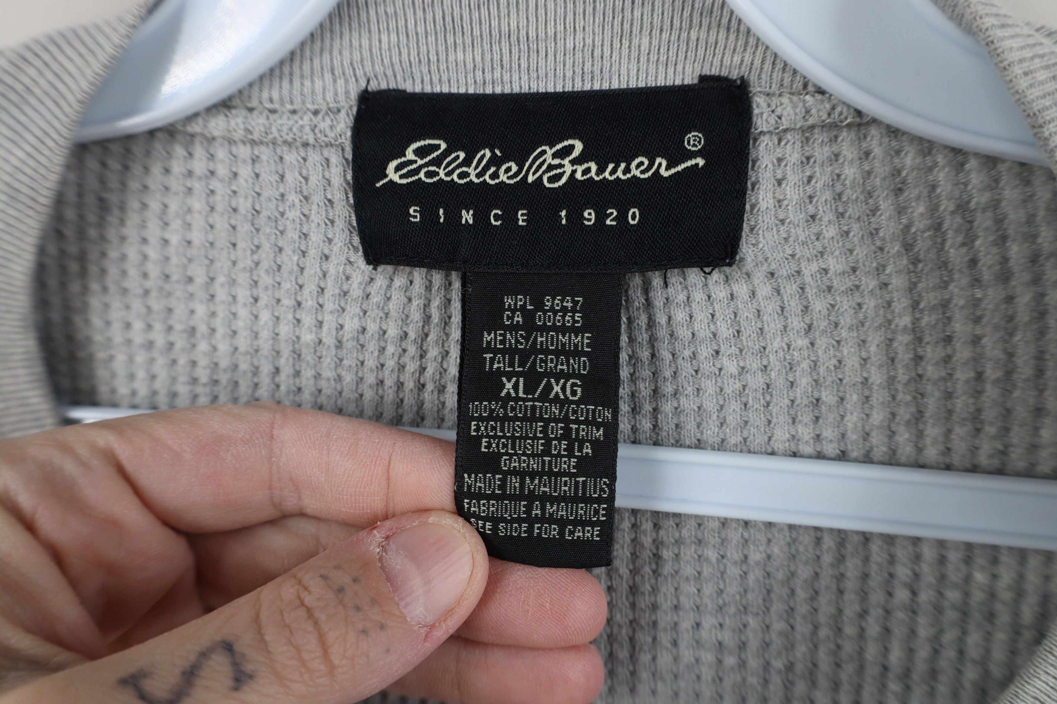 Eddie Bauer Vintage 90s Eddie Bauer Knit Long Sleeve Henley T-Shirt Gray Size US XL / EU 56 / 4 - 4 Thumbnail