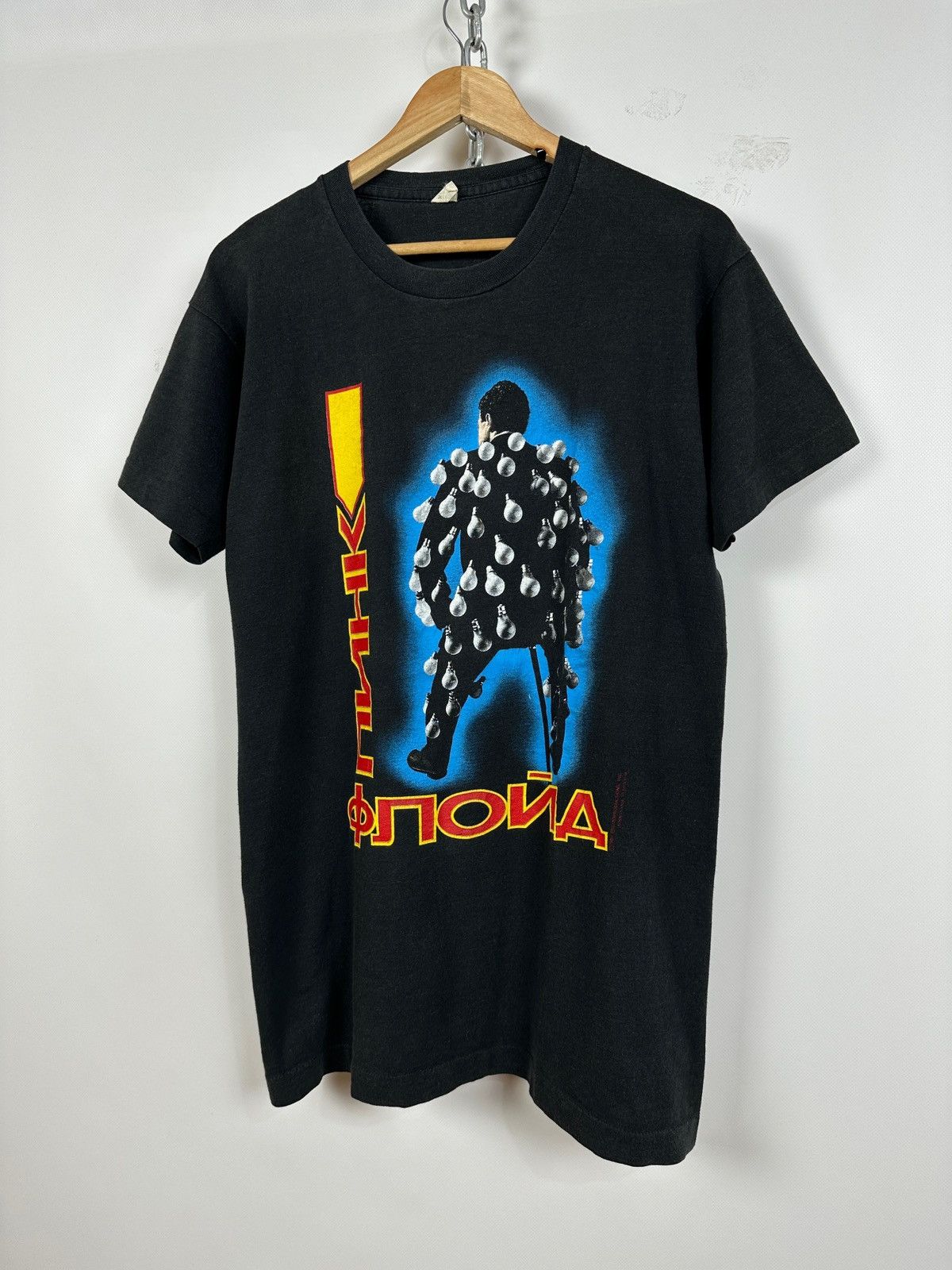 Band Tees 1989 Vintage Pink Floyd Russian On Tour Band T-Shirt Size US L / EU 52-54 / 3 - 3 Thumbnail