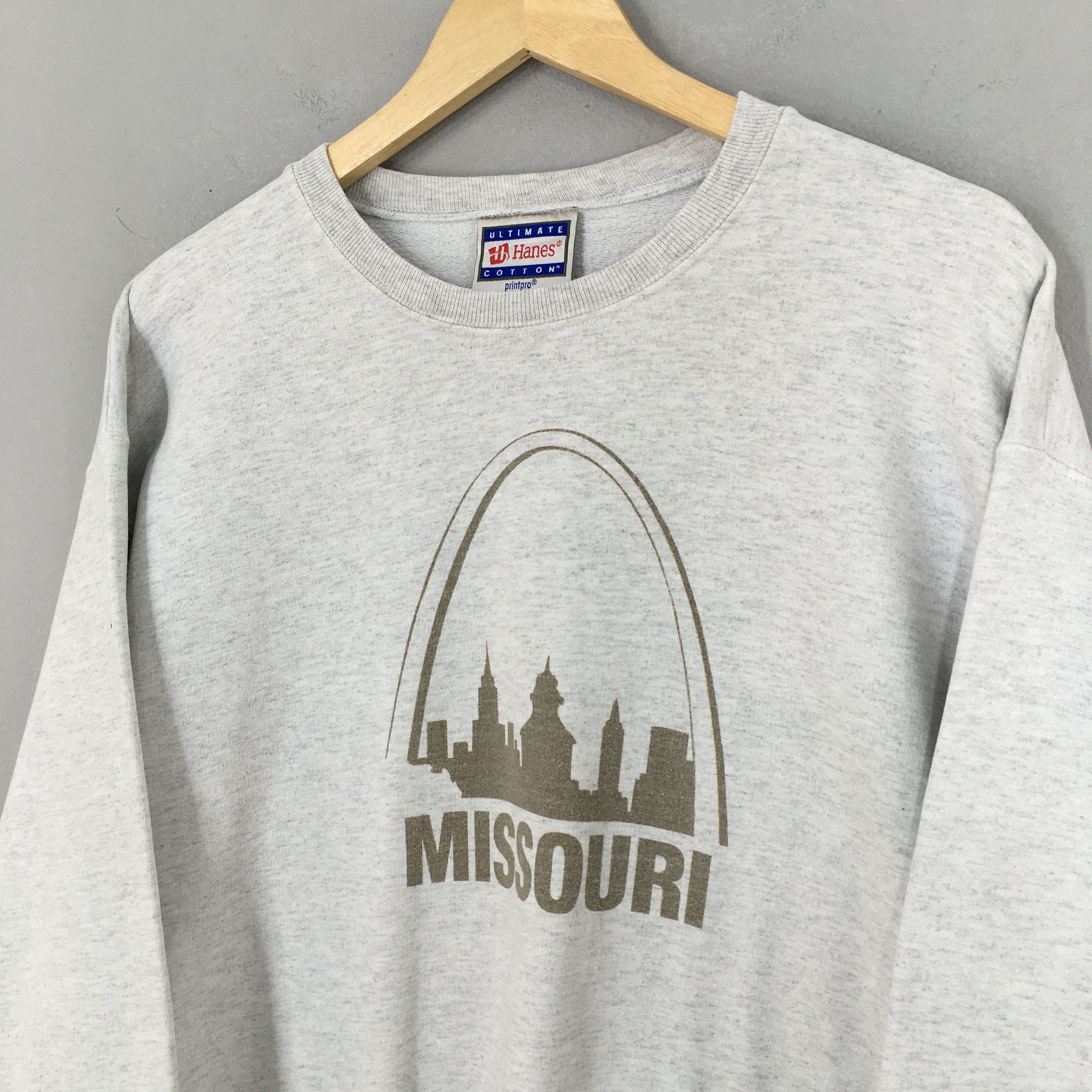 NCAA Vintage 90s Missouri State Gray Sweatshirt Medium Size US M / EU 48-50 / 2 - 3 Thumbnail