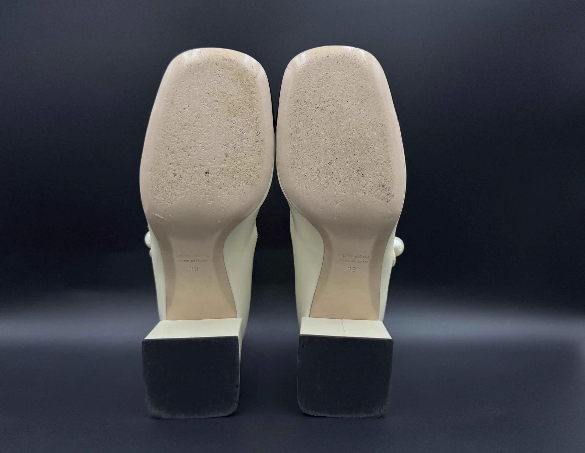 Miu Miu MIU MIU Ivory Mary Jane Slip-on Block Heel 6.5cm 39 Size US 9 / IT 39 - 6 Thumbnail