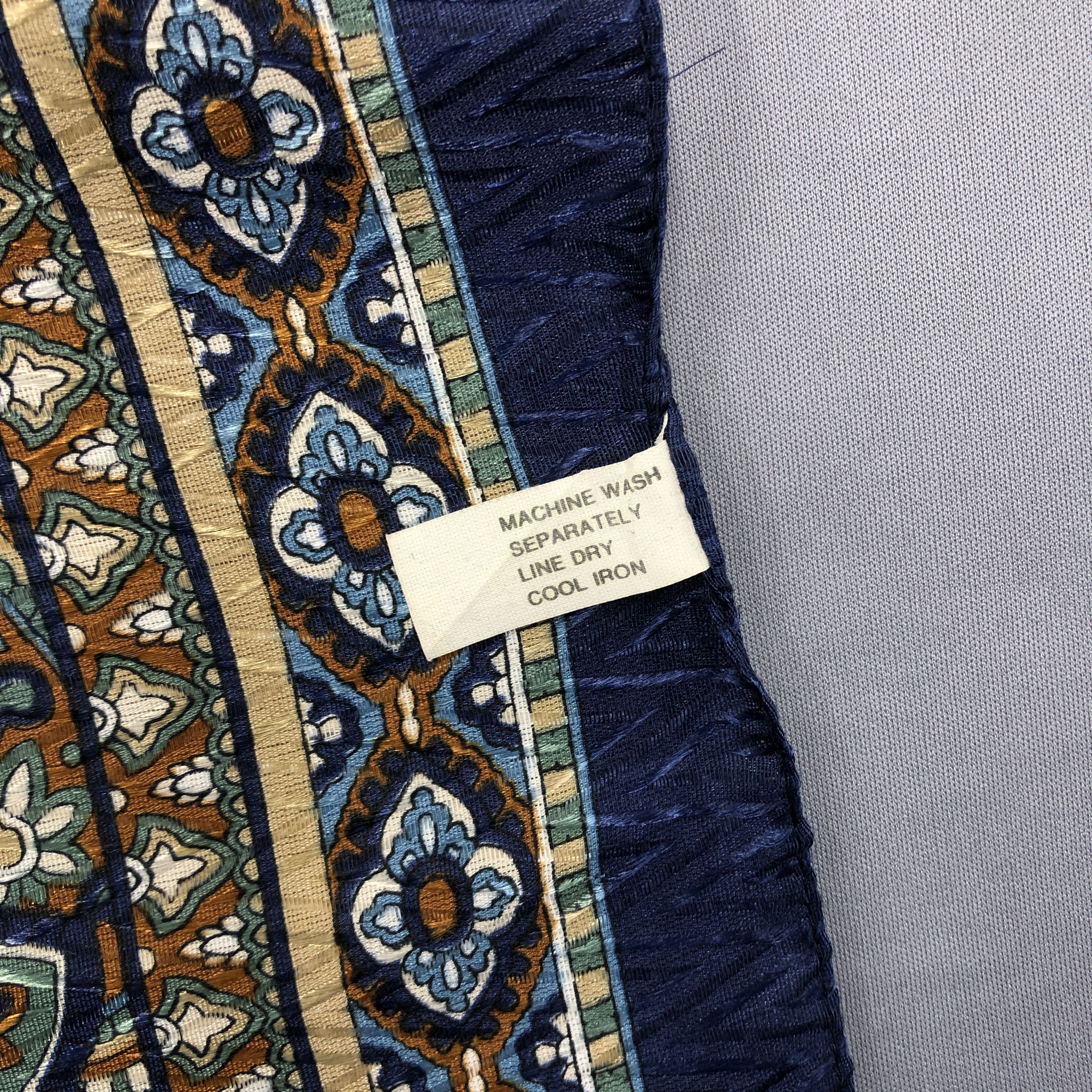Japanese Brand Vintage Square Scarf Twill Stole Wraps Scarves - GF60039 Size ONE SIZE - 10 Thumbnail
