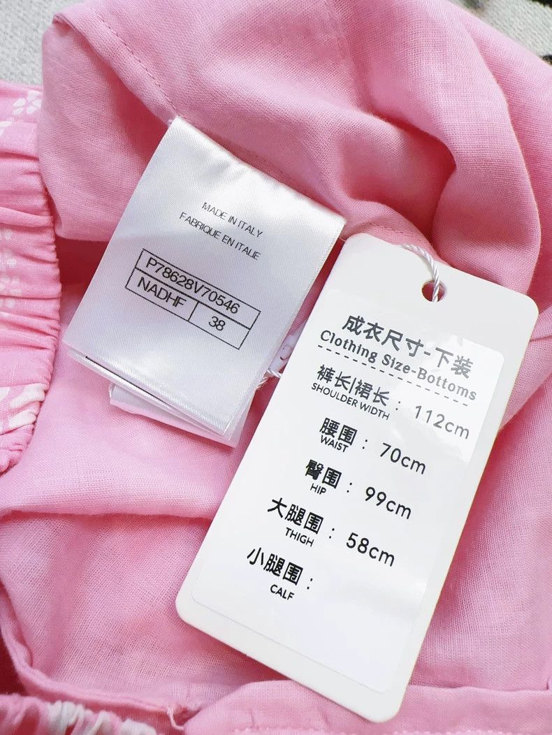 Chanel Chanel Beach series pink print double C mulberry silk casu Size 25" / US 0 / IT 36 - 6 Thumbnail