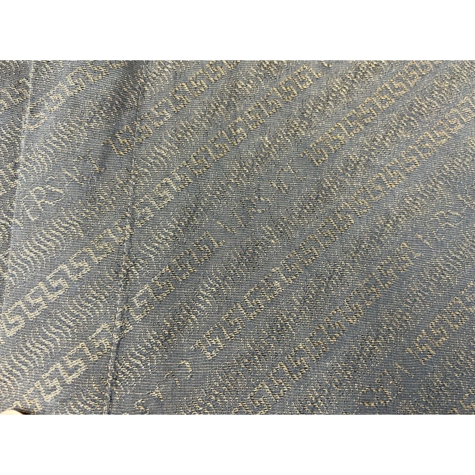 Versace VINTAGE Versace Dress Shirt Men Size 16.5/42 Brown Cotton Blend Barrel Cuff Button Collared Classic 16.5 Regular All Seasons Medusa Buttons Vintage Size 46R - 4 Thumbnail
