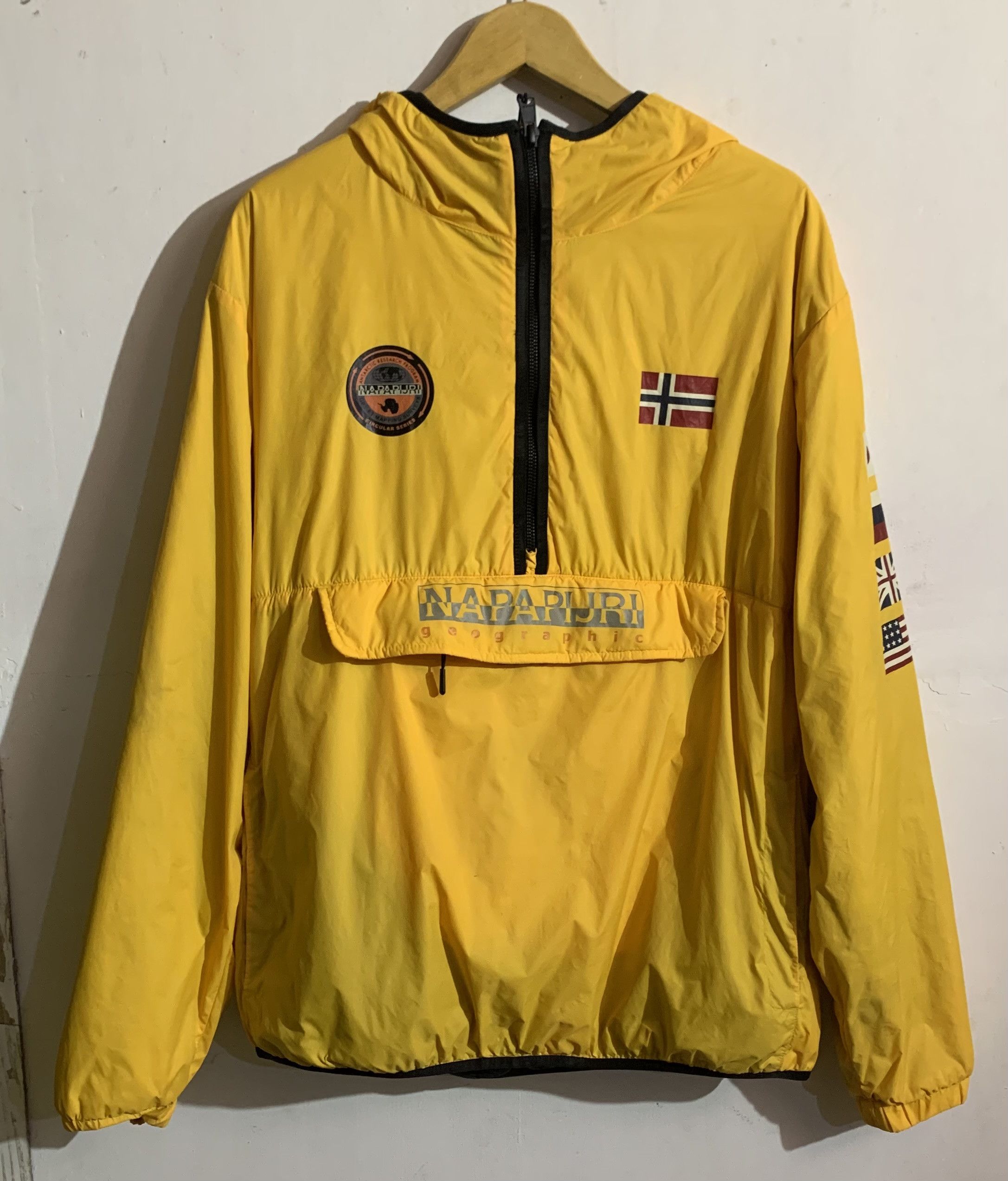 Napapijri × Vintage NAPAPIJRI CIRCULAR SERIES JACKET Size US XL / EU 56 / 4 - 1 Thumbnail