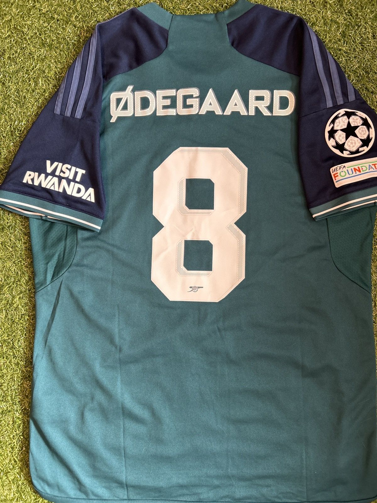23/24 Arsenal FC Ødegaard Third Shirt