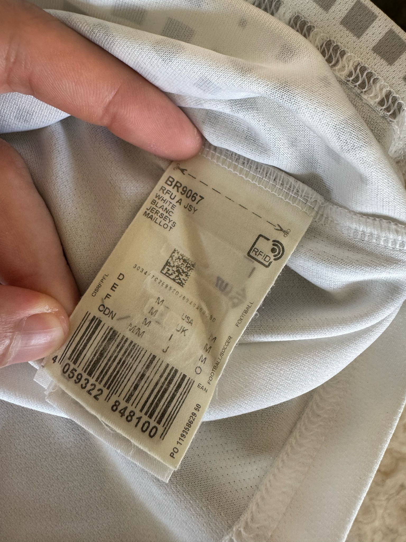 Nike RUSSIA 2018 WORLD CUP AWAY JERSEY Size US M / EU 48-50 / 2 - 5 Thumbnail