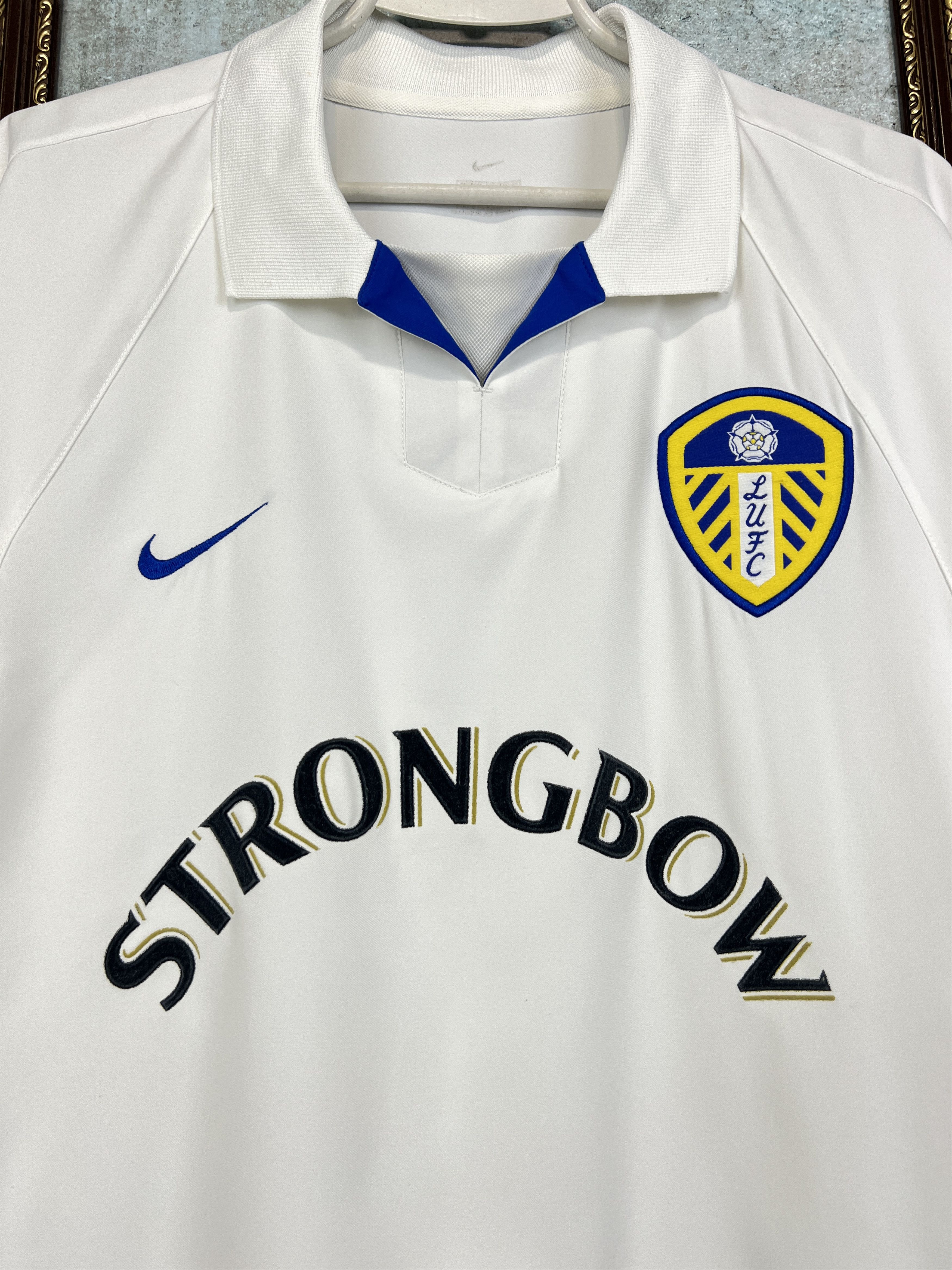 Nike Leeds United Home football shirt 2002 Soccer Jersey Trikot Size US XL / EU 56 / 4 - 3 Thumbnail