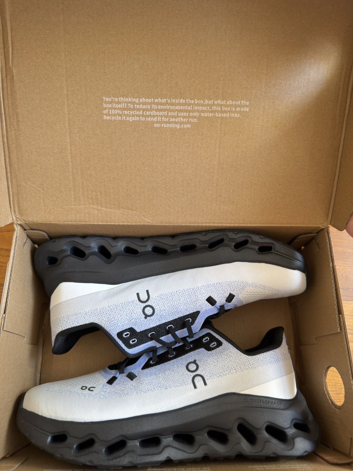 On On Running Cloudmonster White Black Size US 8.5 / EU 41-42 - 1 Thumbnail